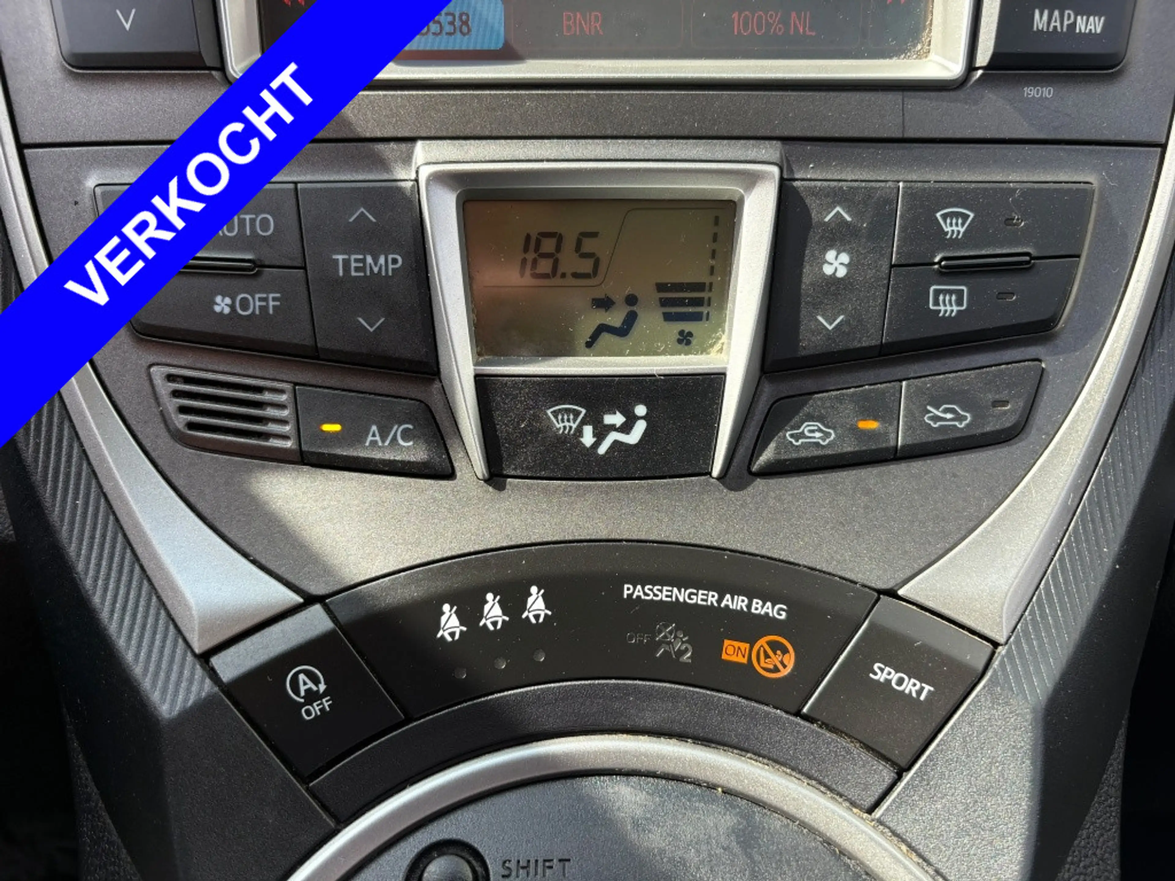 Toyota Verso-S 1.3 VVT-i Aspiration — photo 9