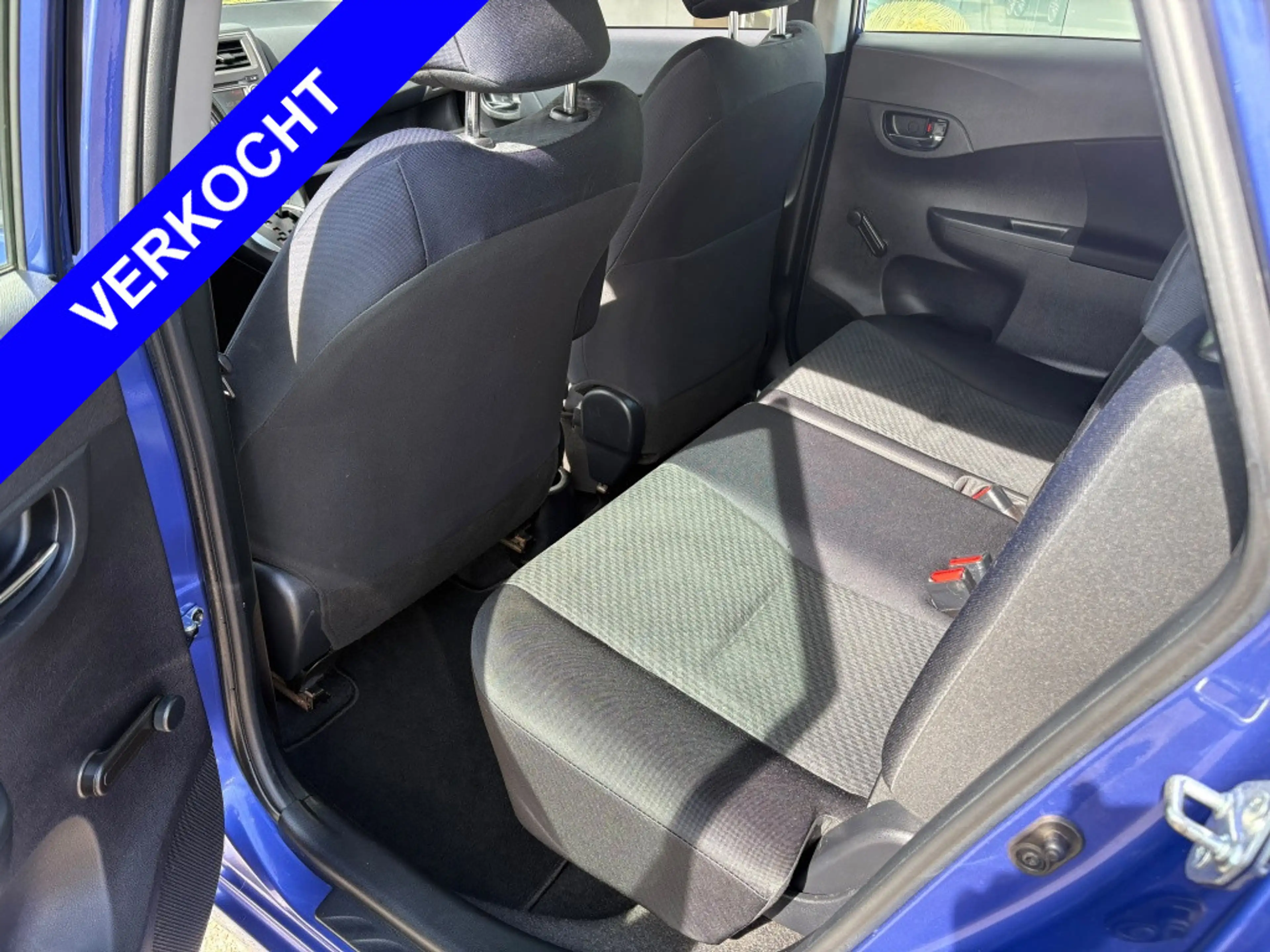 Toyota Verso-S 1.3 VVT-i Aspiration — photo 15