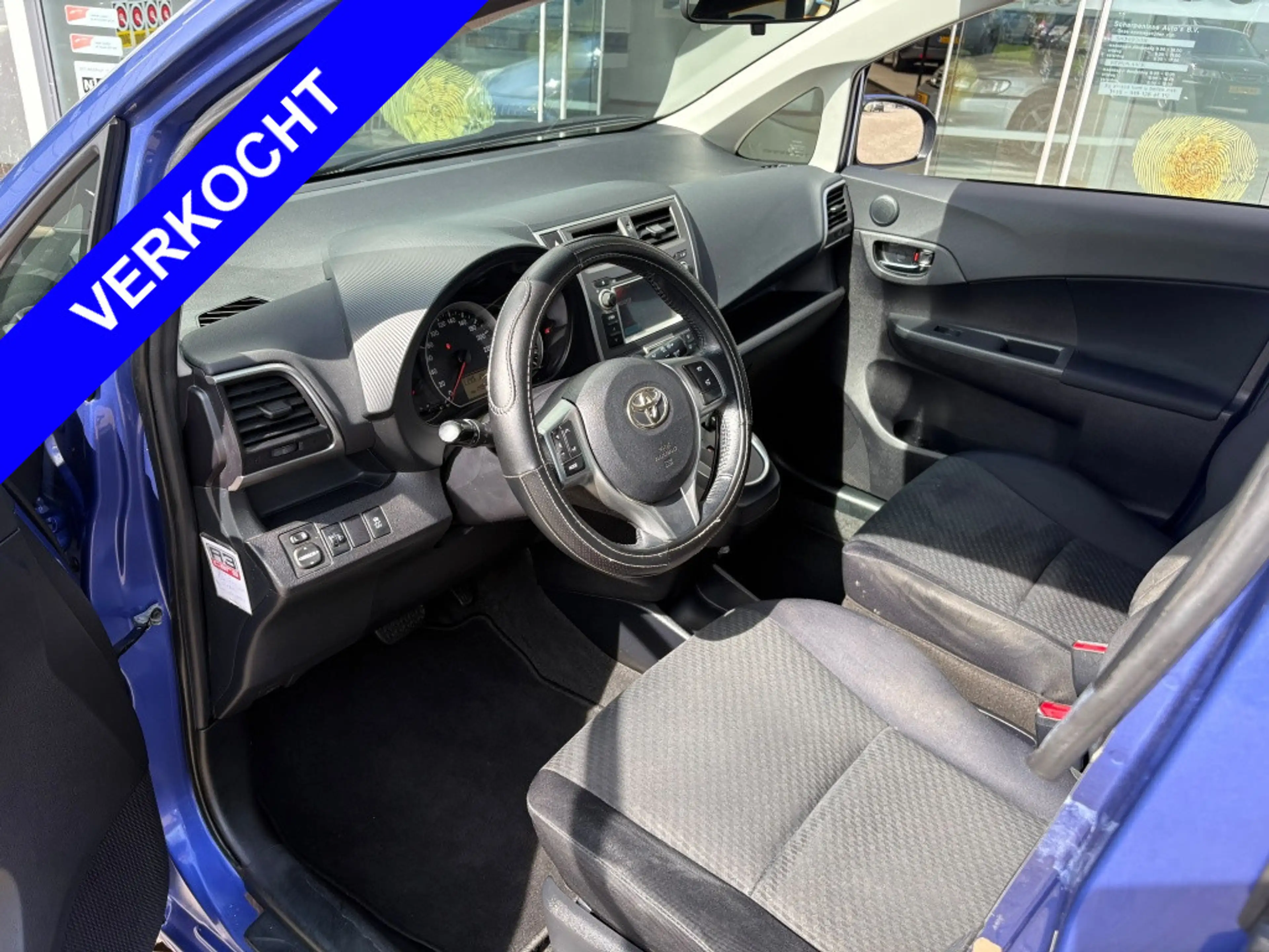 Toyota Verso-S 1.3 VVT-i Aspiration — photo 4