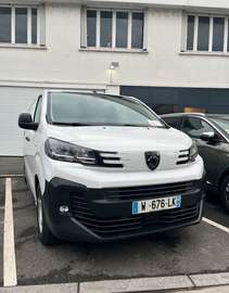 2025 – Fourgon 1.5 BlueHDi 120 M 3 places Android Auto & Apple CarPlay 20 900  HT