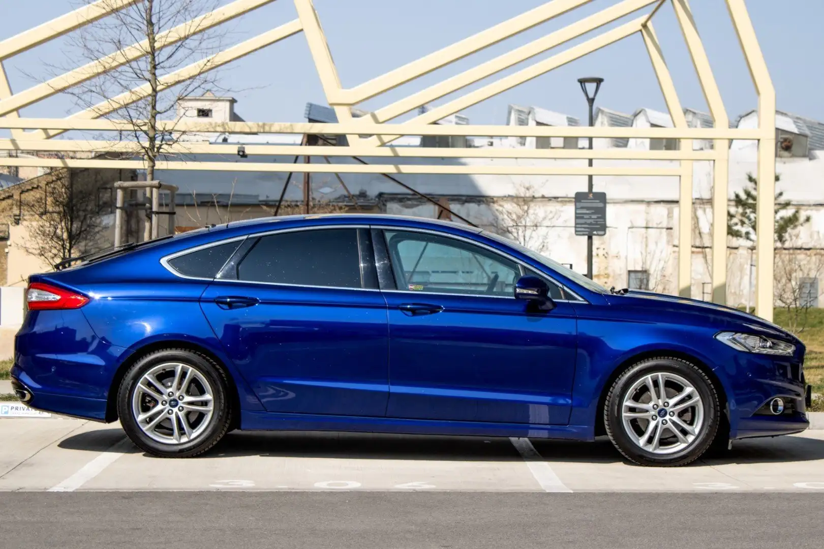 Ford Mondeo Mondeo 1.5 EcoBoost Start-Stopp Titanium Blau - 2
