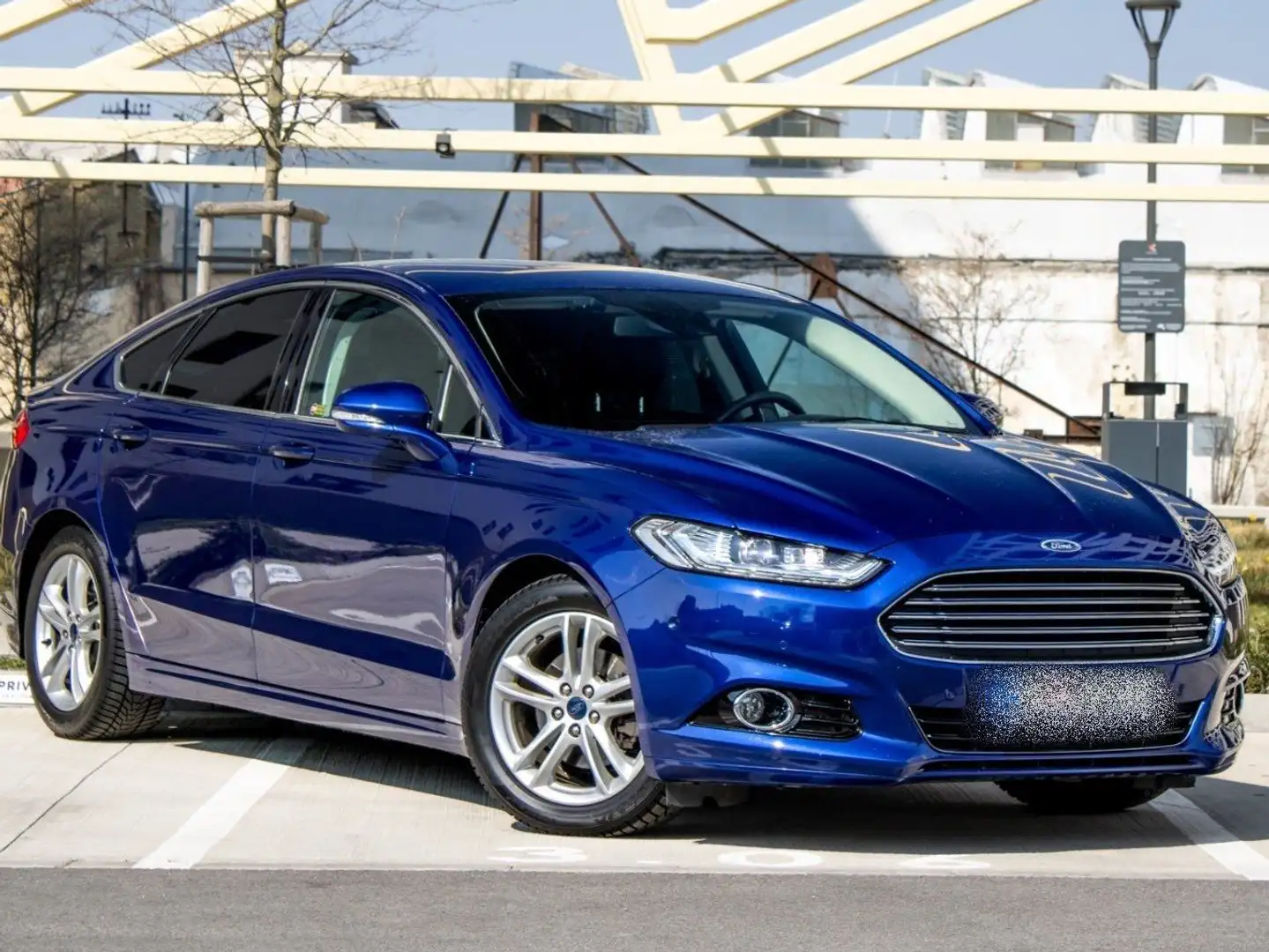 Ford Mondeo Mondeo 1.5 EcoBoost Start-Stopp Titanium Blau - 1