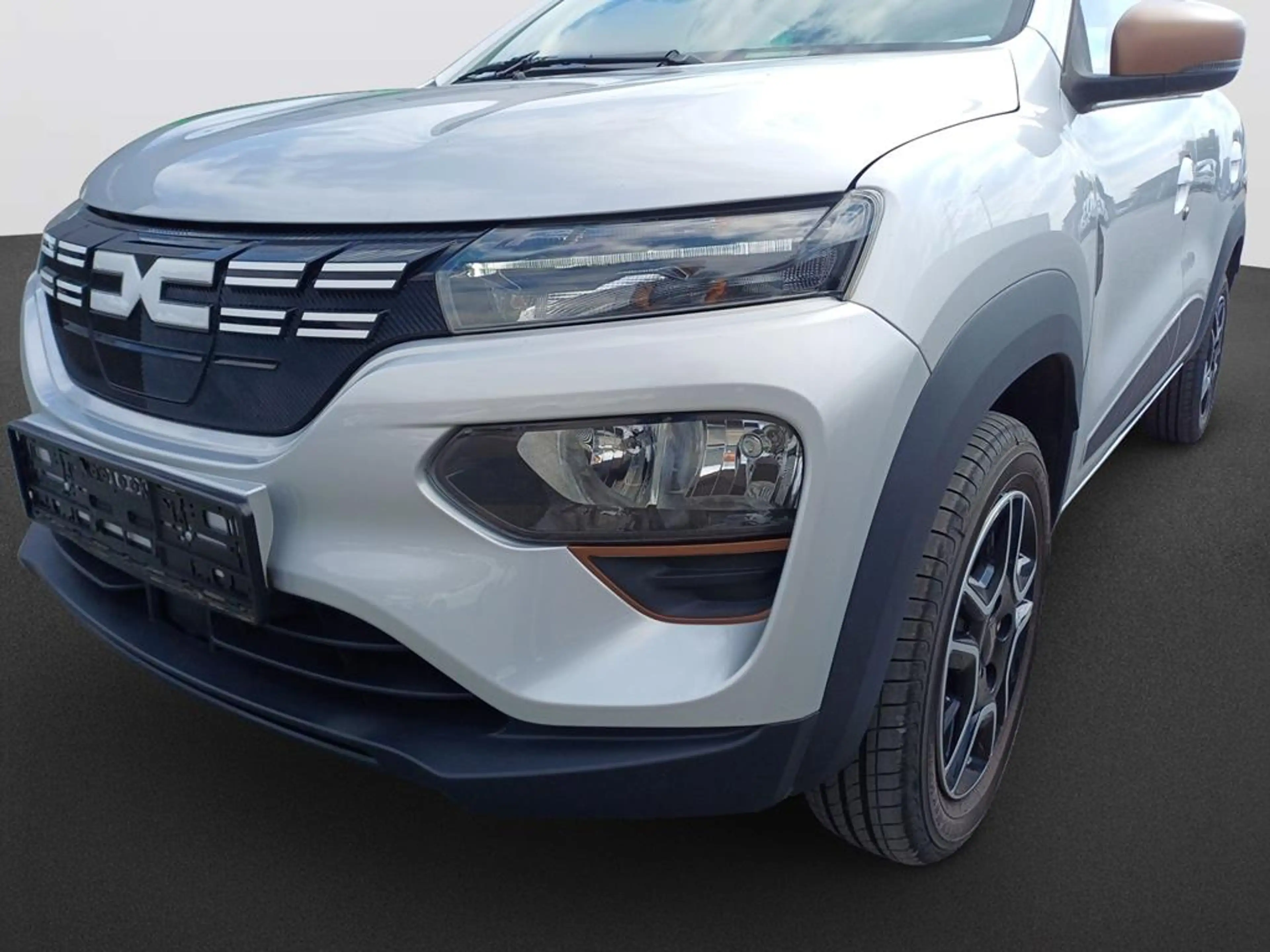 Dacia Spring Extreme — photo 9