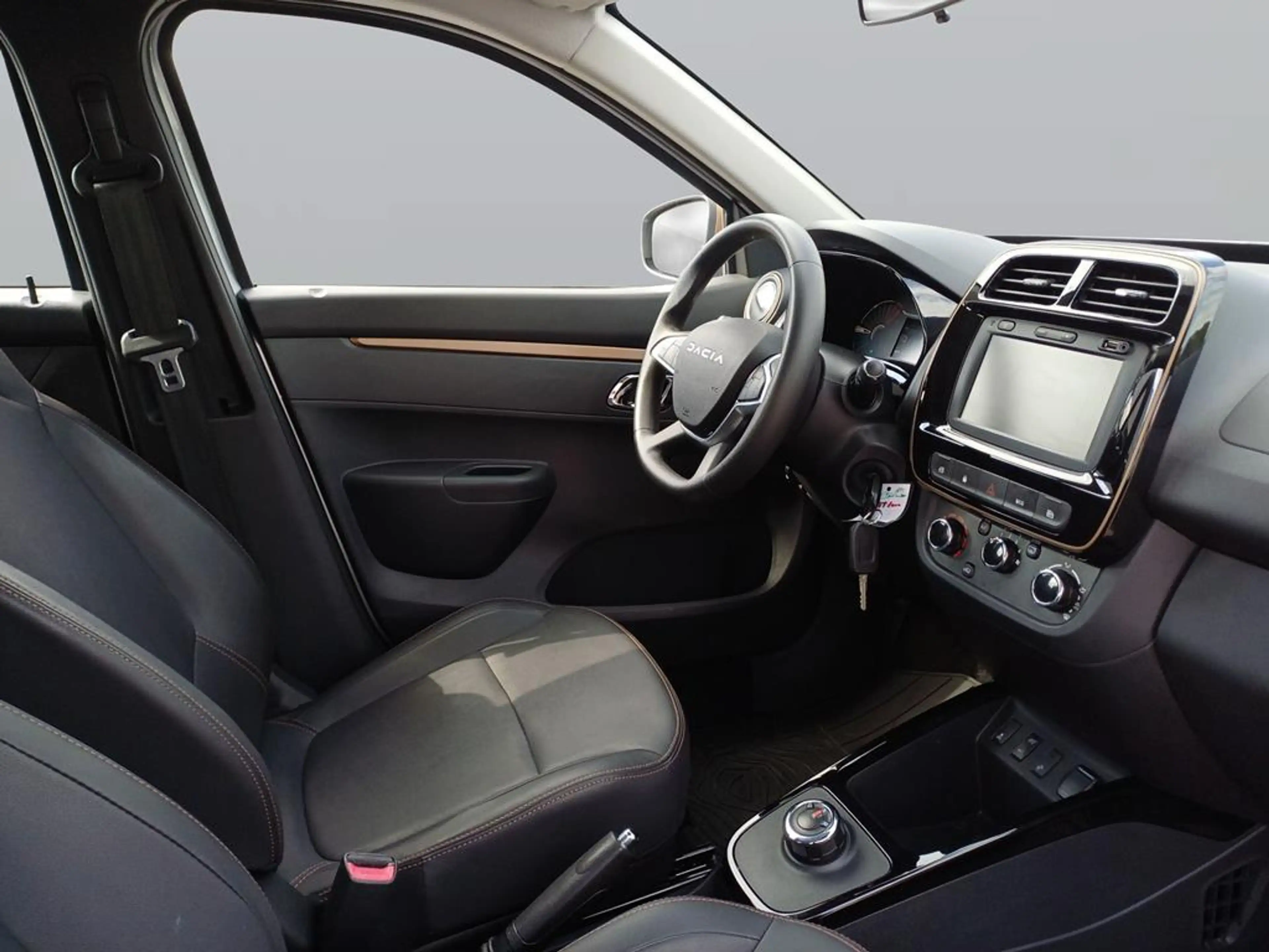 Dacia Spring Extreme — photo 11