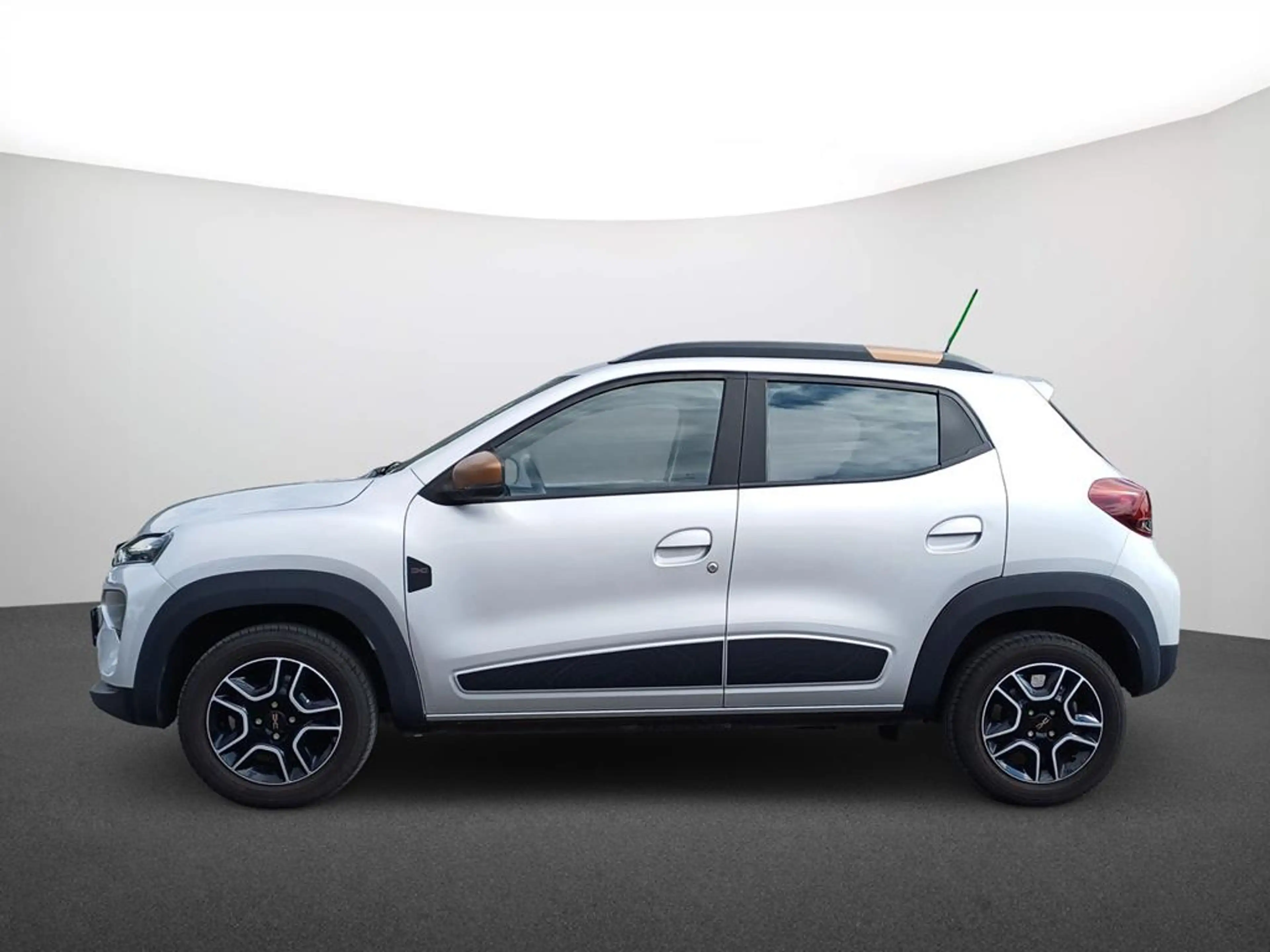 Dacia Spring Extreme — photo 4