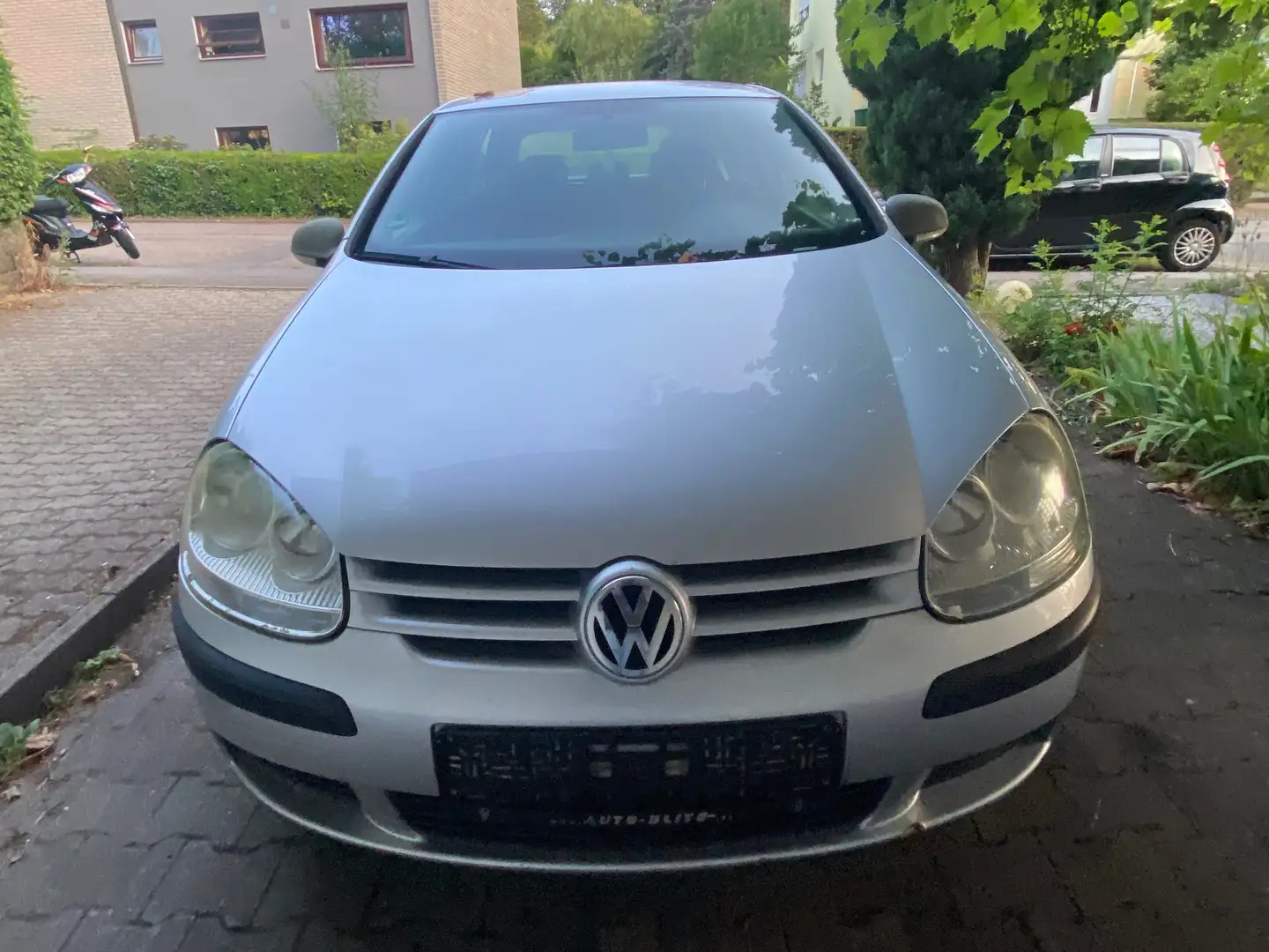 Volkswagen Golf 1.6 FSI  Klima 6 Gang Getriebe ohne Tüv Argent - 1