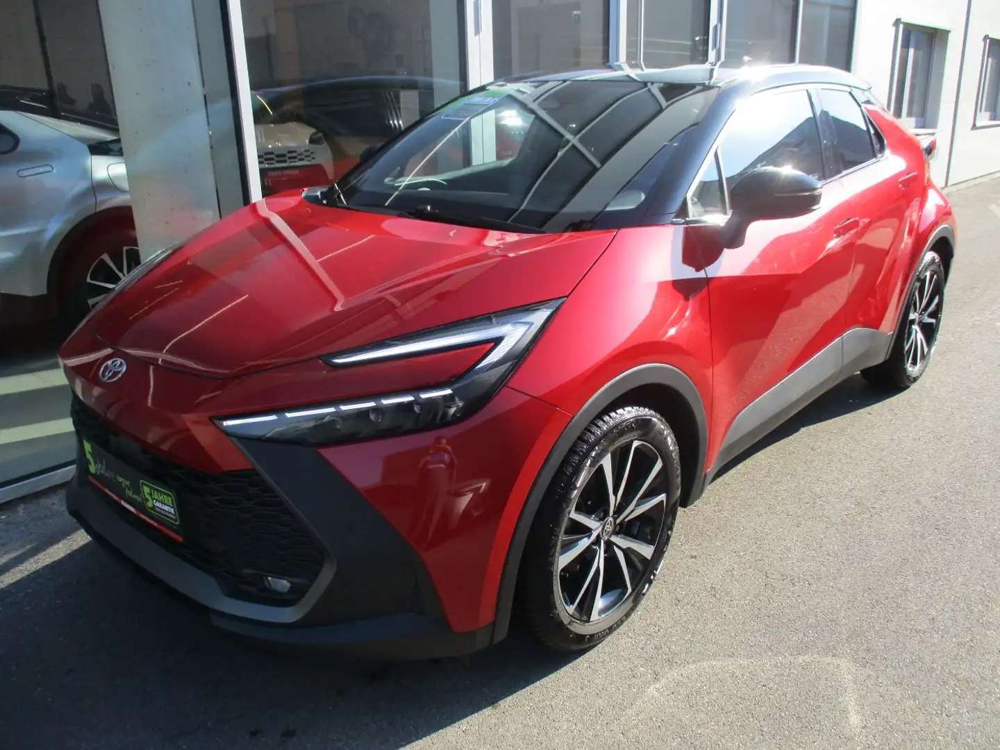 Toyota C-HR 1.8 FWD Active Drive ACC+LED+Navi+SHZ+Kam. Rot - 2