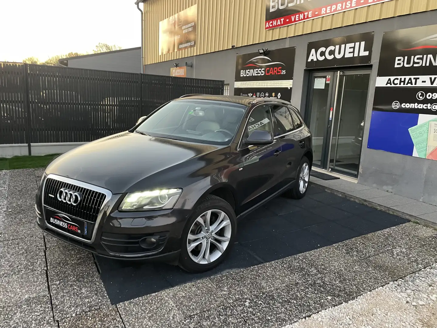 Audi Q5 V6 3.0 TDI 240 DPF Quattro Ambition Luxe S tronic - 1