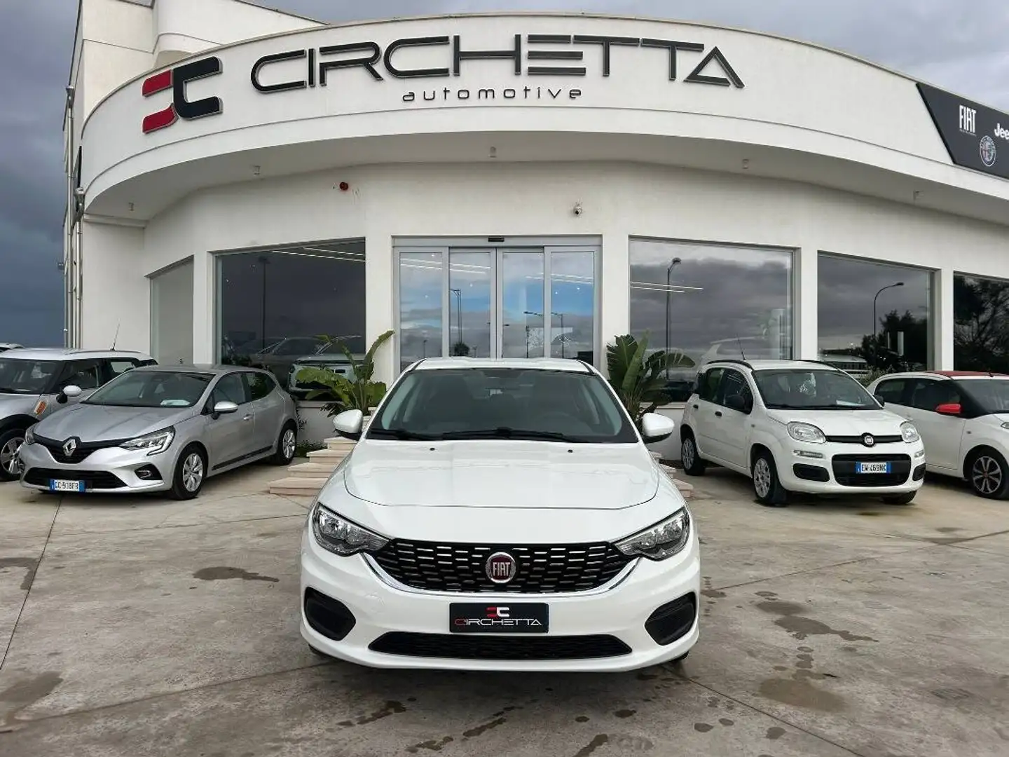 Fiat Tipo 1.3 mjt Easy 95cv Weiß - 1