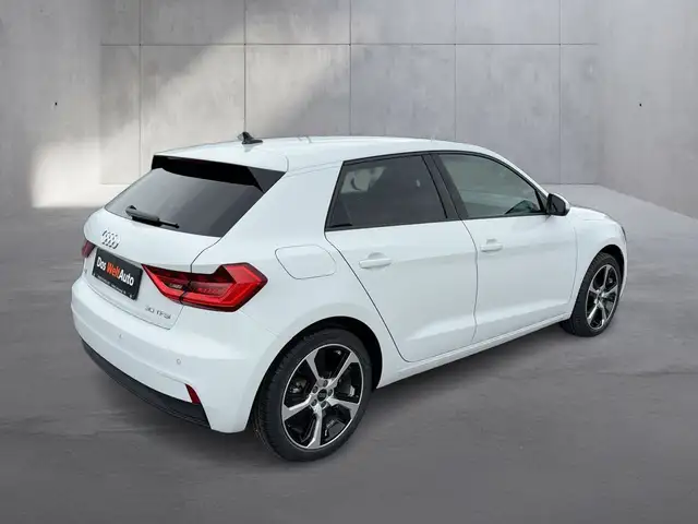Audi A1 view 5
