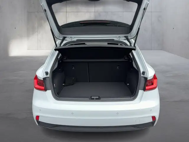 Audi A1 view 13