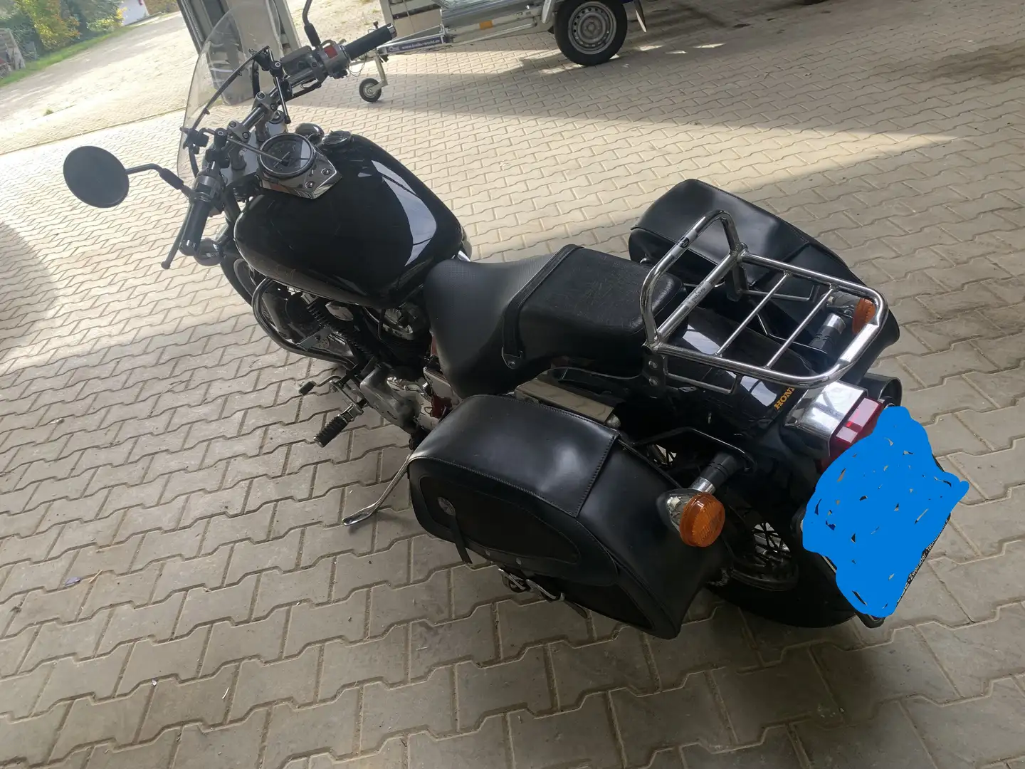Honda Shadow 750 RC48 Negro - 1
