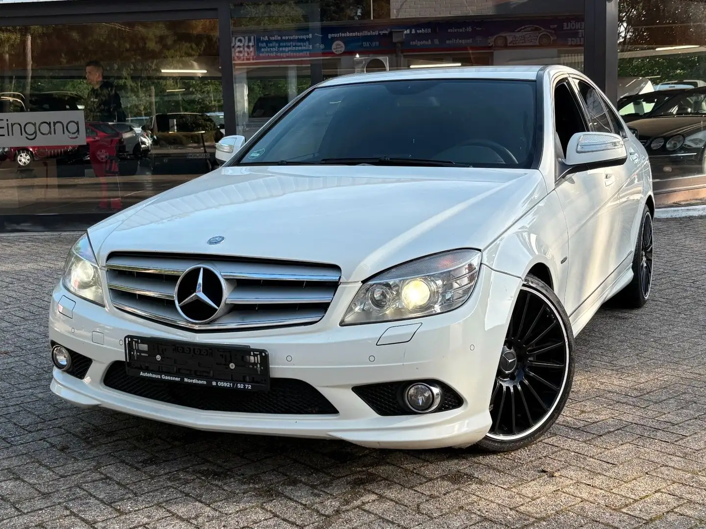 Mercedes-Benz C 320 C320CDI LIM. 4-MATIC AMG PAKET Blanc - 1