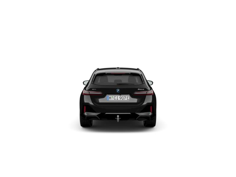 BMW 550 550e xDrive Touring M Sport | B&W | TOWB | — photo 4