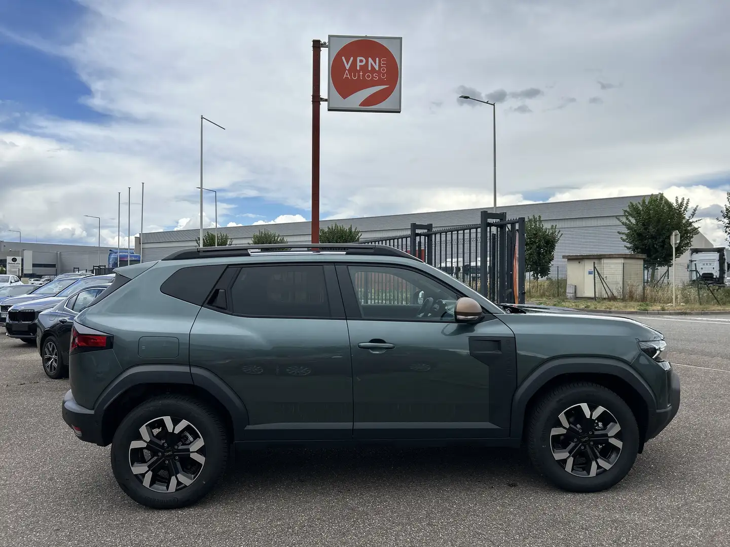 Dacia Duster TCe 130 4x4 Extreme+MIRRORLINK+CAMERA+CLIM AUTO+JA Vert - 2