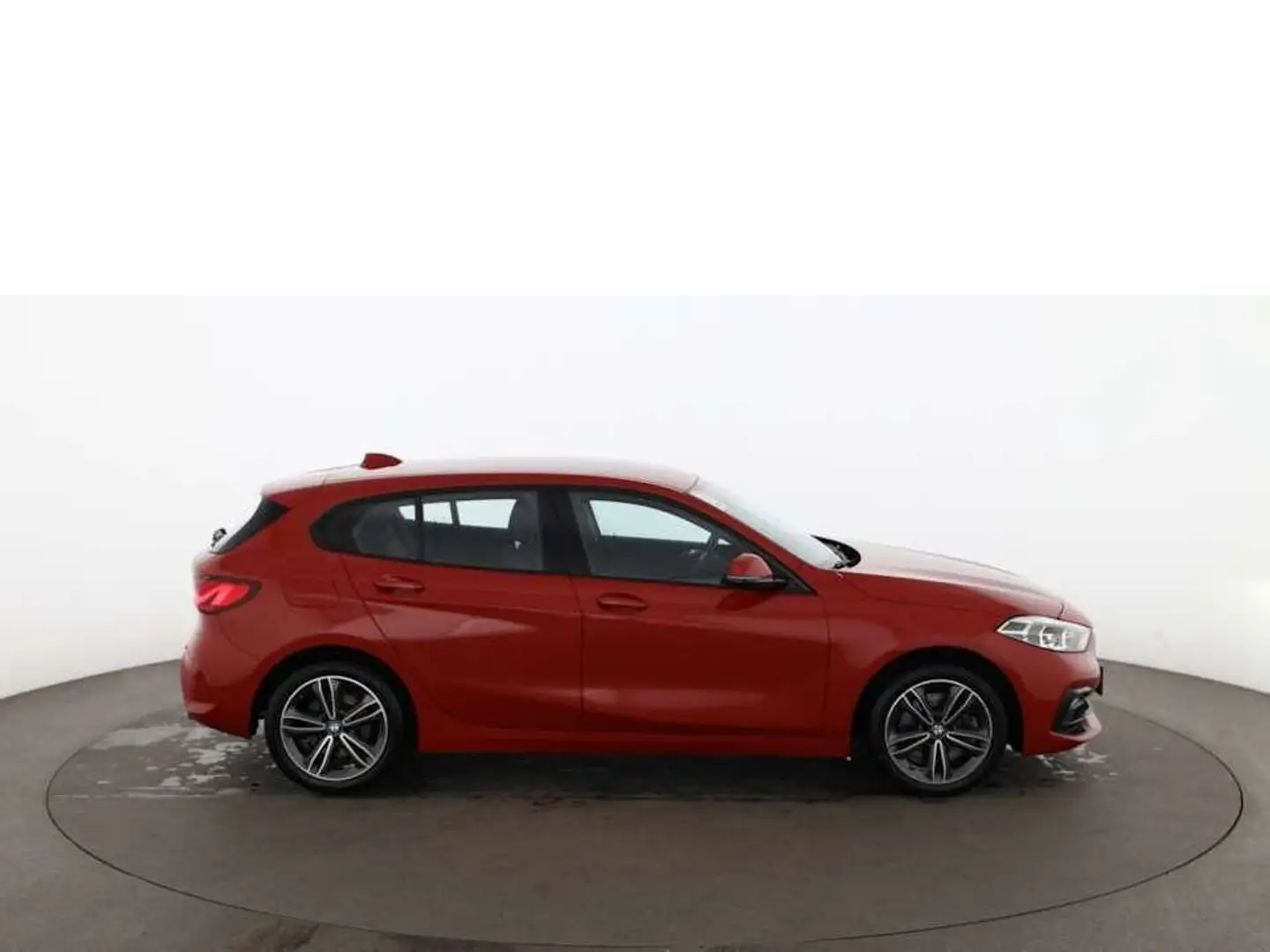 BMW 120 i Sport Line Aut LED LEDER NAVI DIGITAL-TACHO Rot - 2