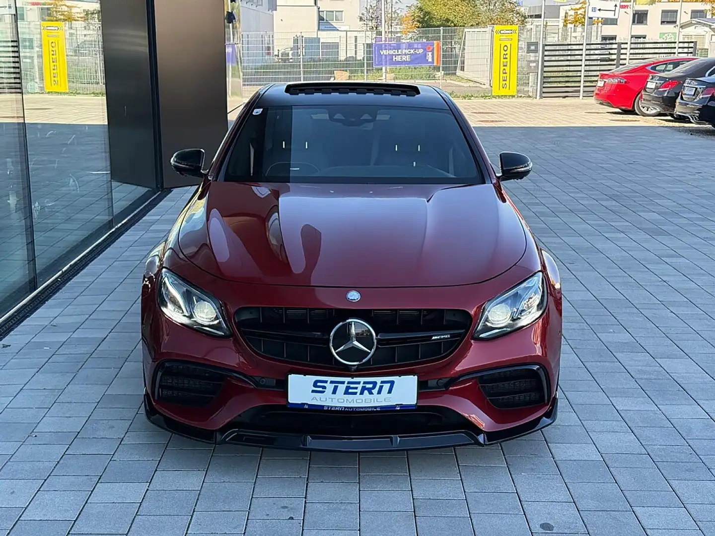 Mercedes-Benz Sonstige E 63 S AMG 4MATIC+ *SCHIEBEDACH*360°*MEMORY*AIR... Rot - 2