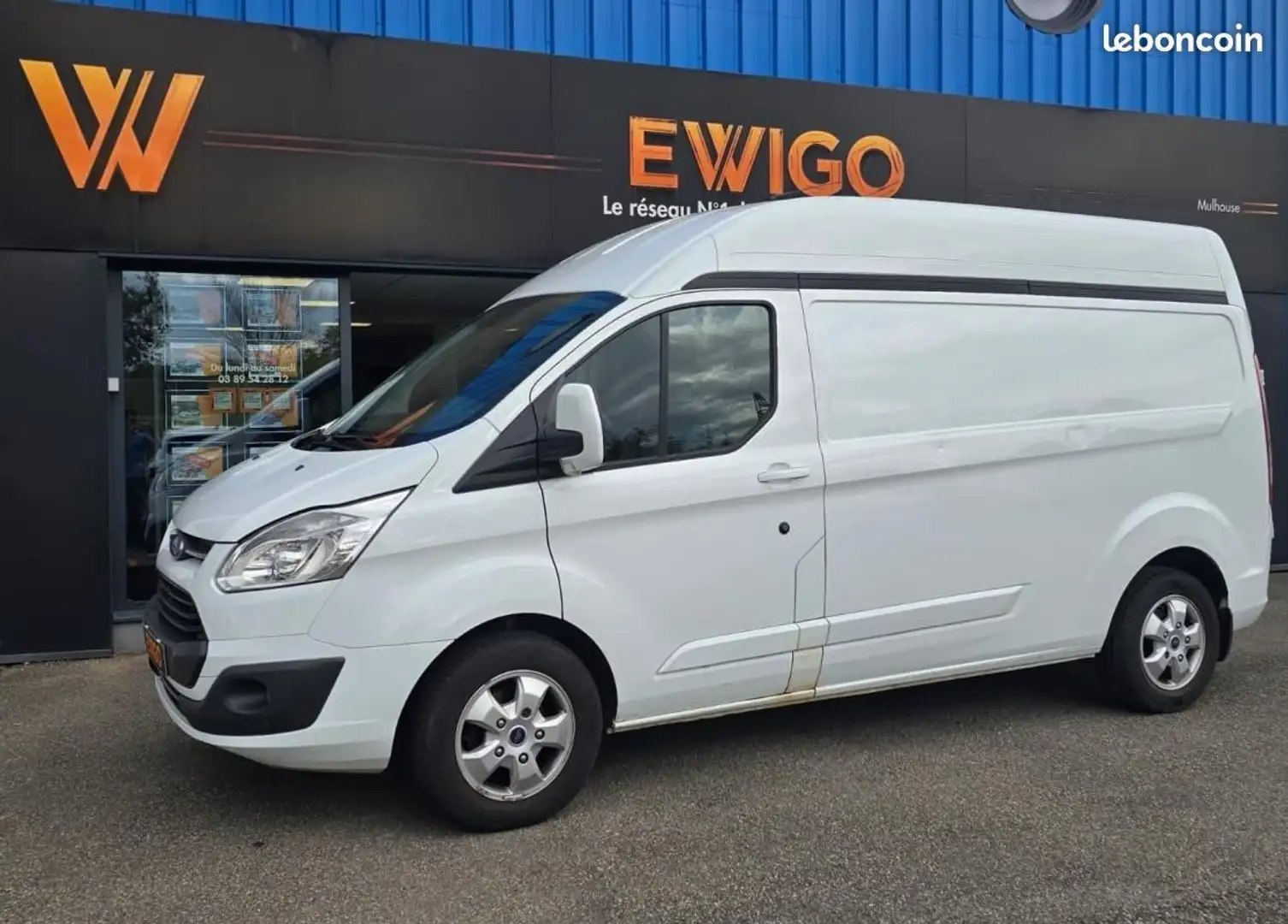 Ford Transit Custom Transit 2.0 TDCI 130ch L2H2 TREND BUSINESS SUIVI COMPLET+DISTRIBUTION Noir - 1
