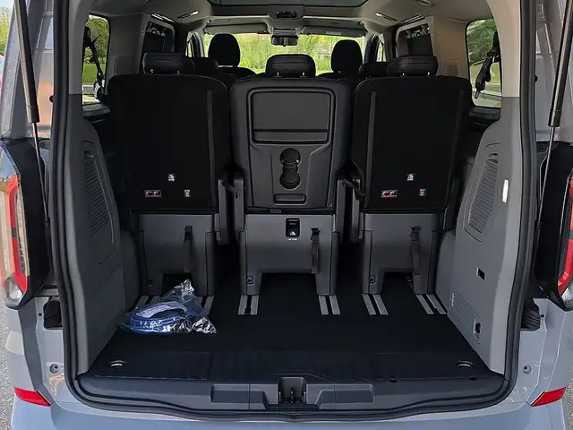 Ford Tourneo Custom Bus 2.5 PHEV 340 L1H1 FWD Sport Aut. Ansicht 18