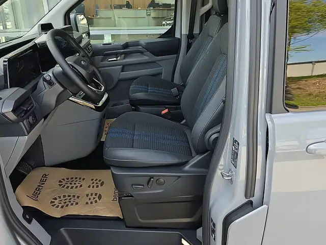 Ford Tourneo Custom Bus 2.5 PHEV 340 L1H1 FWD Sport Aut. Ansicht 9