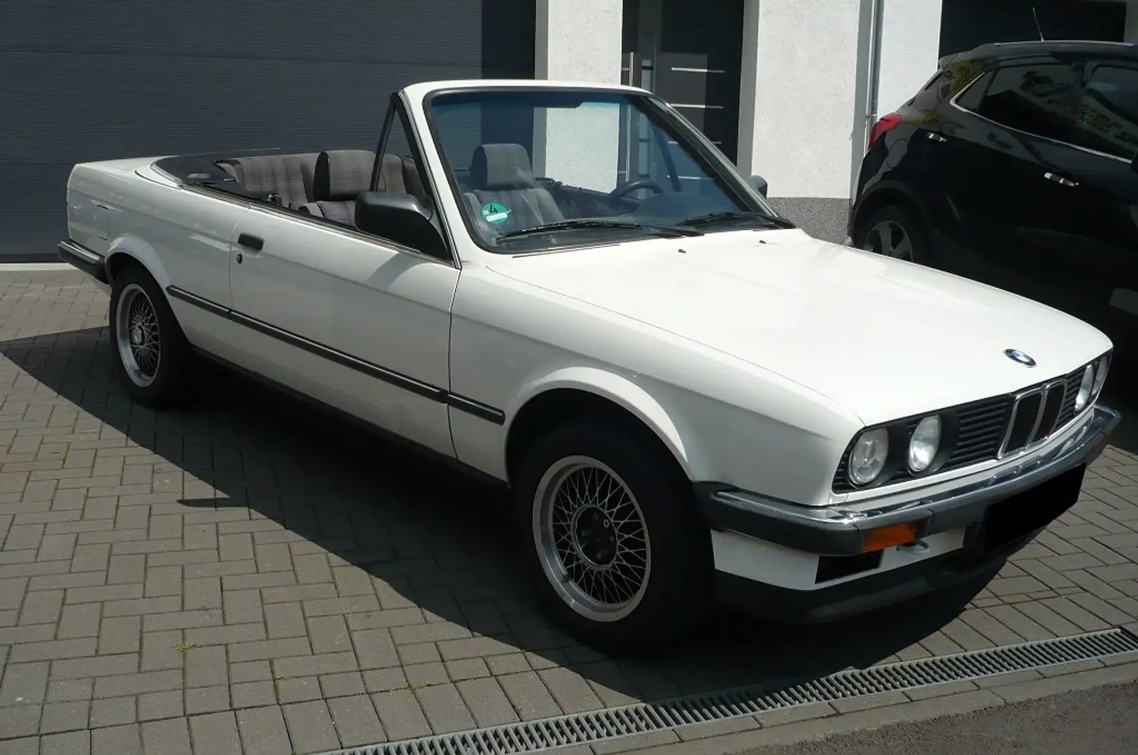 BMW 325 325i Cabrio Servo Radio Tüv neu H-Zulssung Alb - 1