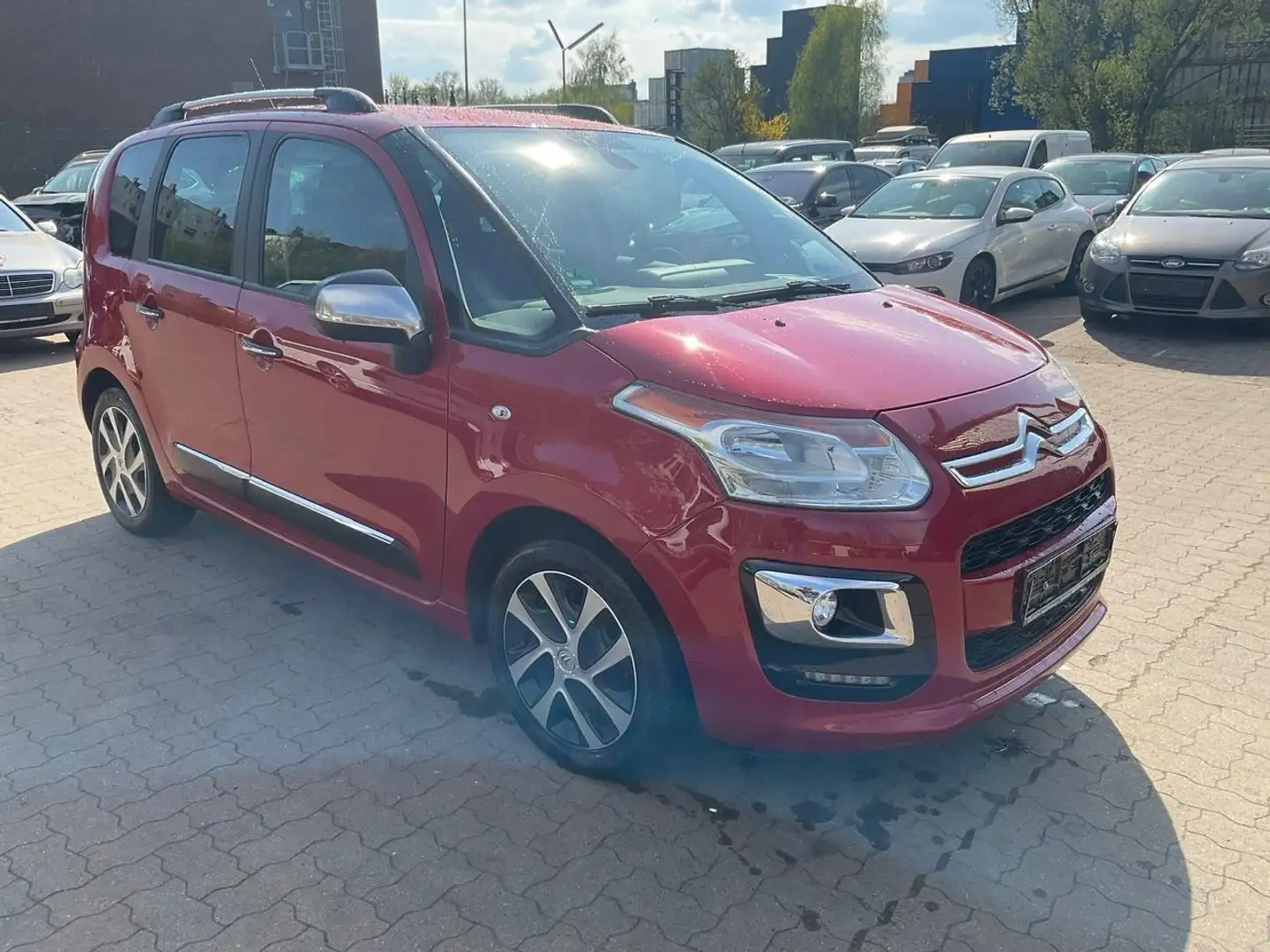Citroen C3 HDI Picasso Selection Rot - 2