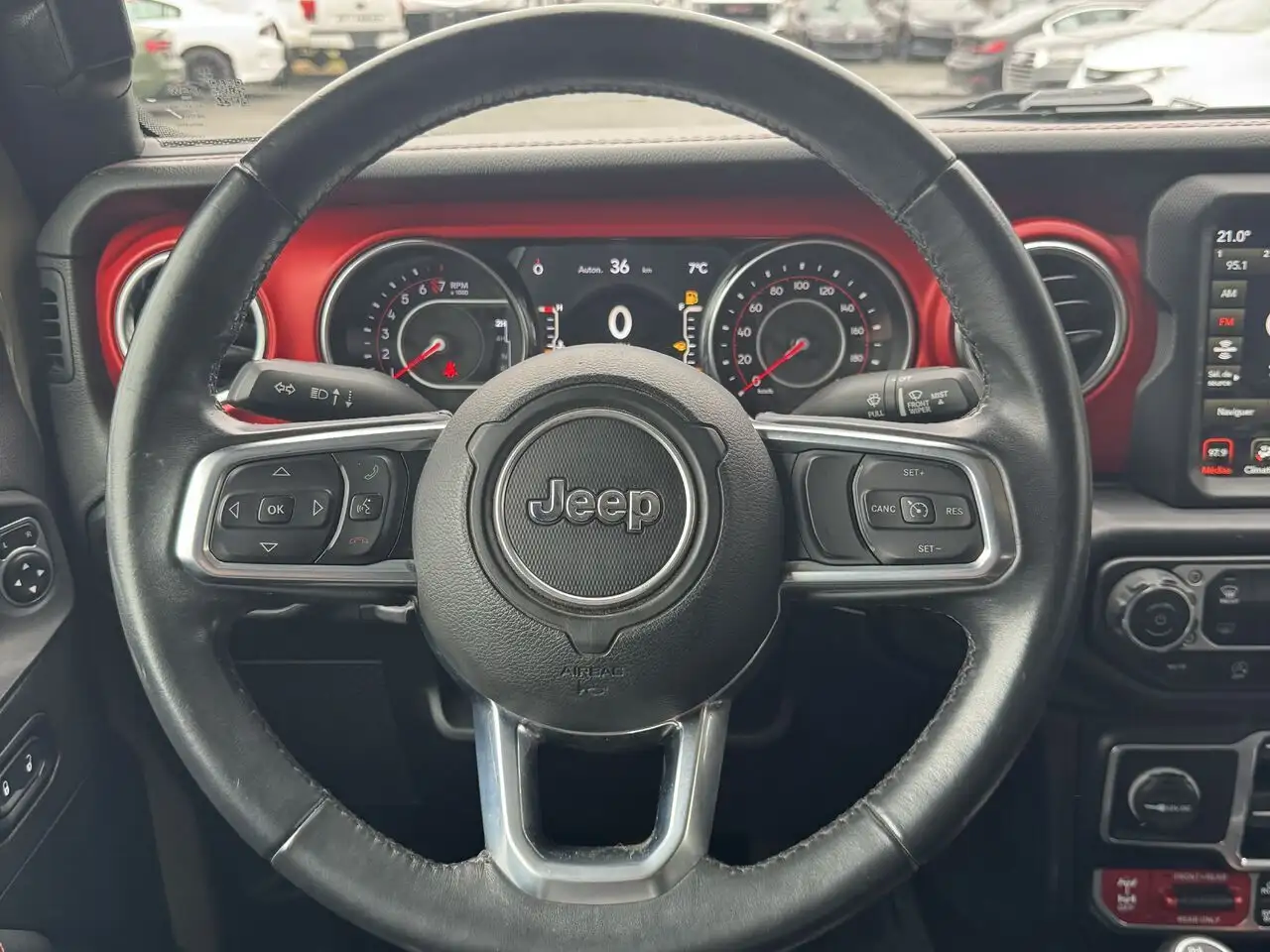 Jeep Gladiator снимка Jeep Gladiator