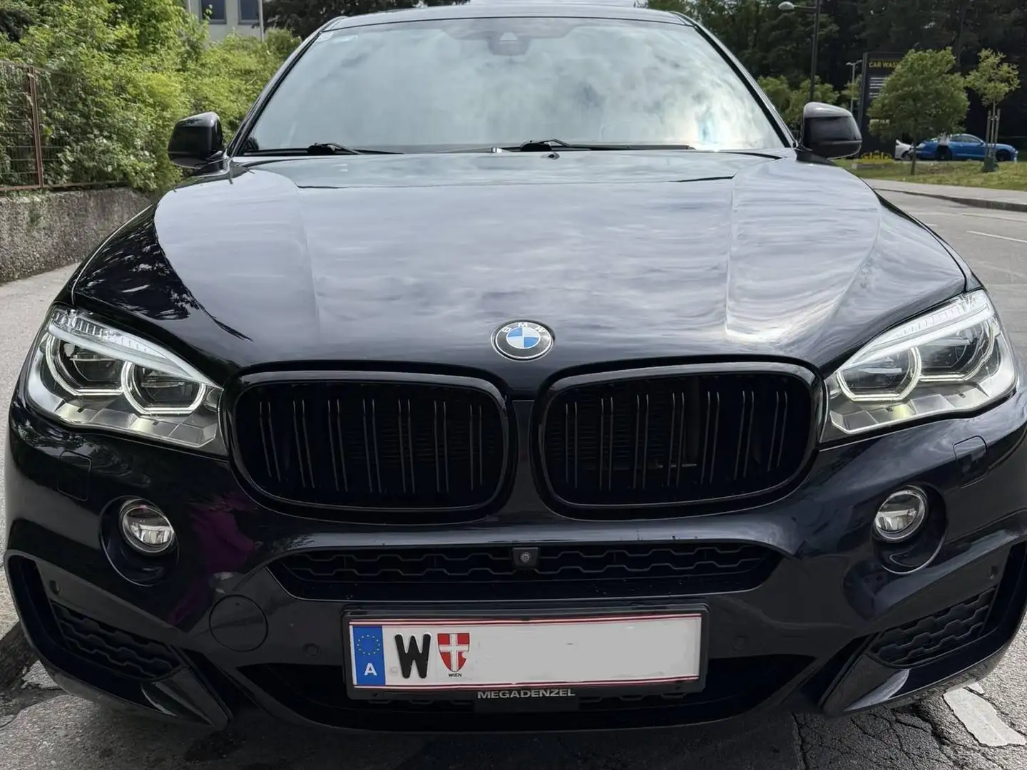 BMW X6 X6 xDrive30d Sport Activity Coupé Aut. Sport Activity Schwarz - 1