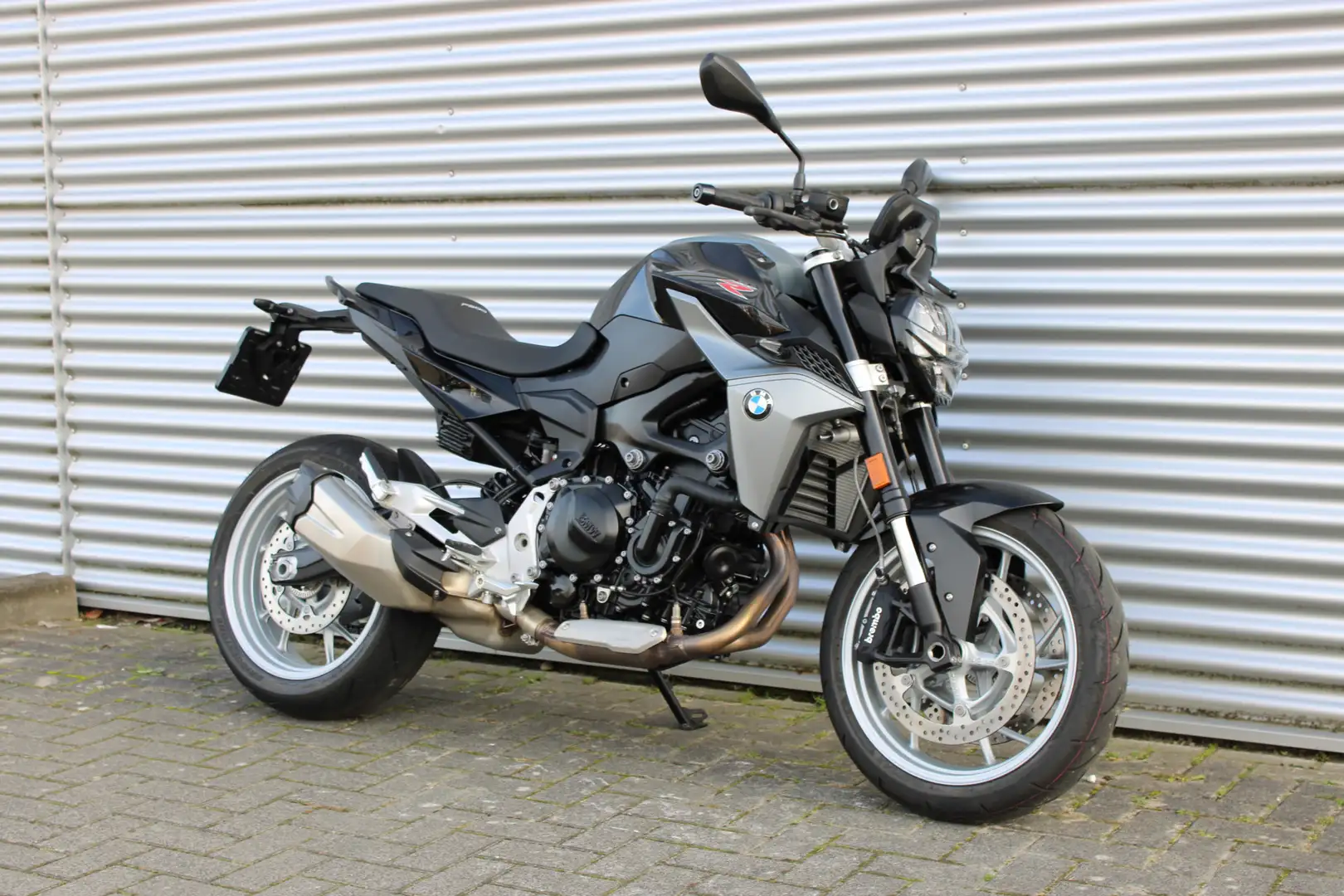 BMW F 900 R Noir - 2