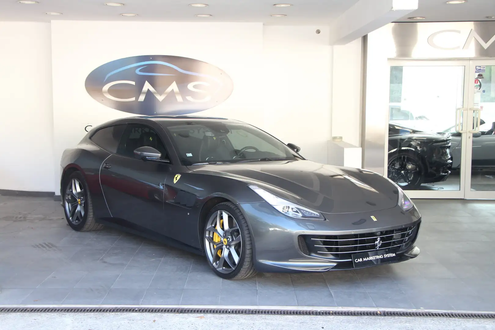 Ferrari GTC4 Lusso T V8 3.9 610ch Szürke - 1