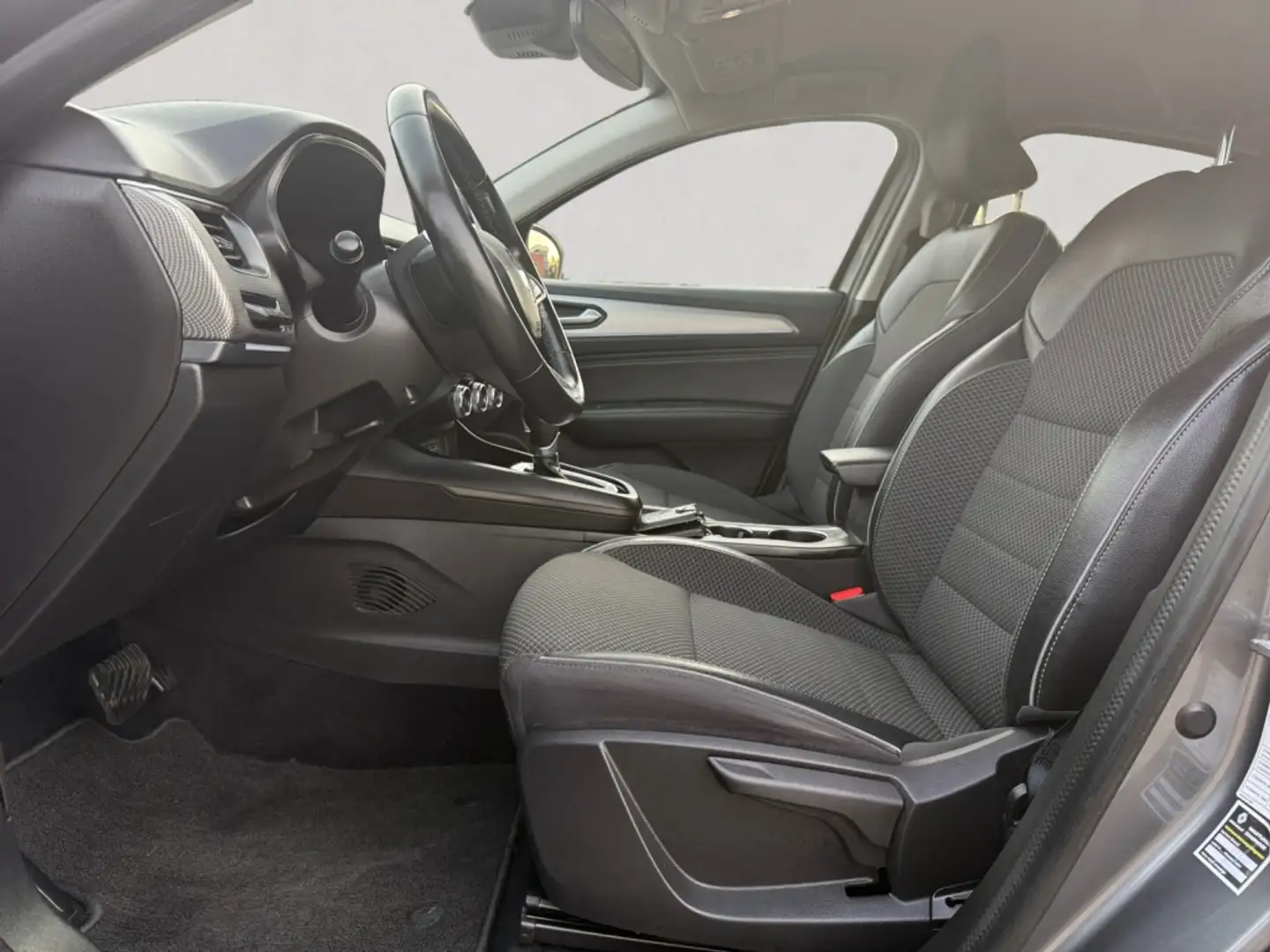 Renault Arkana 1.6 E-T H 145 Intens Grau - 2