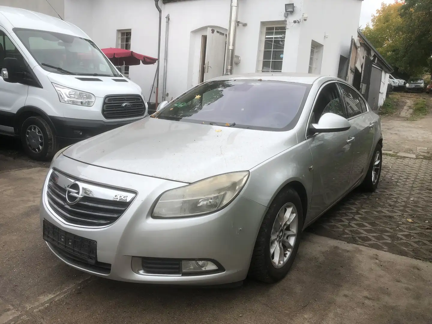 Opel Insignia Sport. Automatik Grau - 2