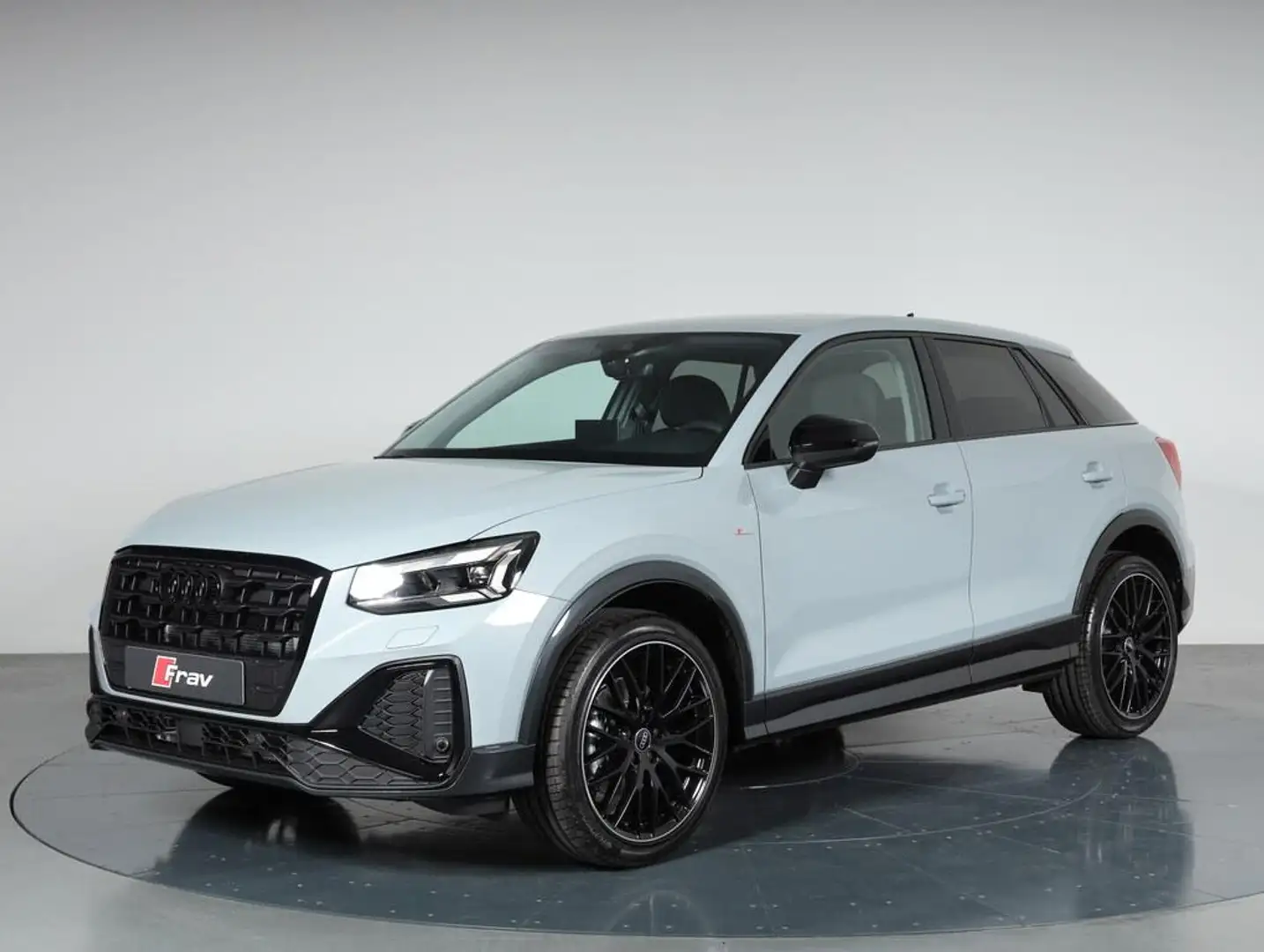 Audi Q2 35 1.5 tfsi Identity Black s-tronic Grigio - 1