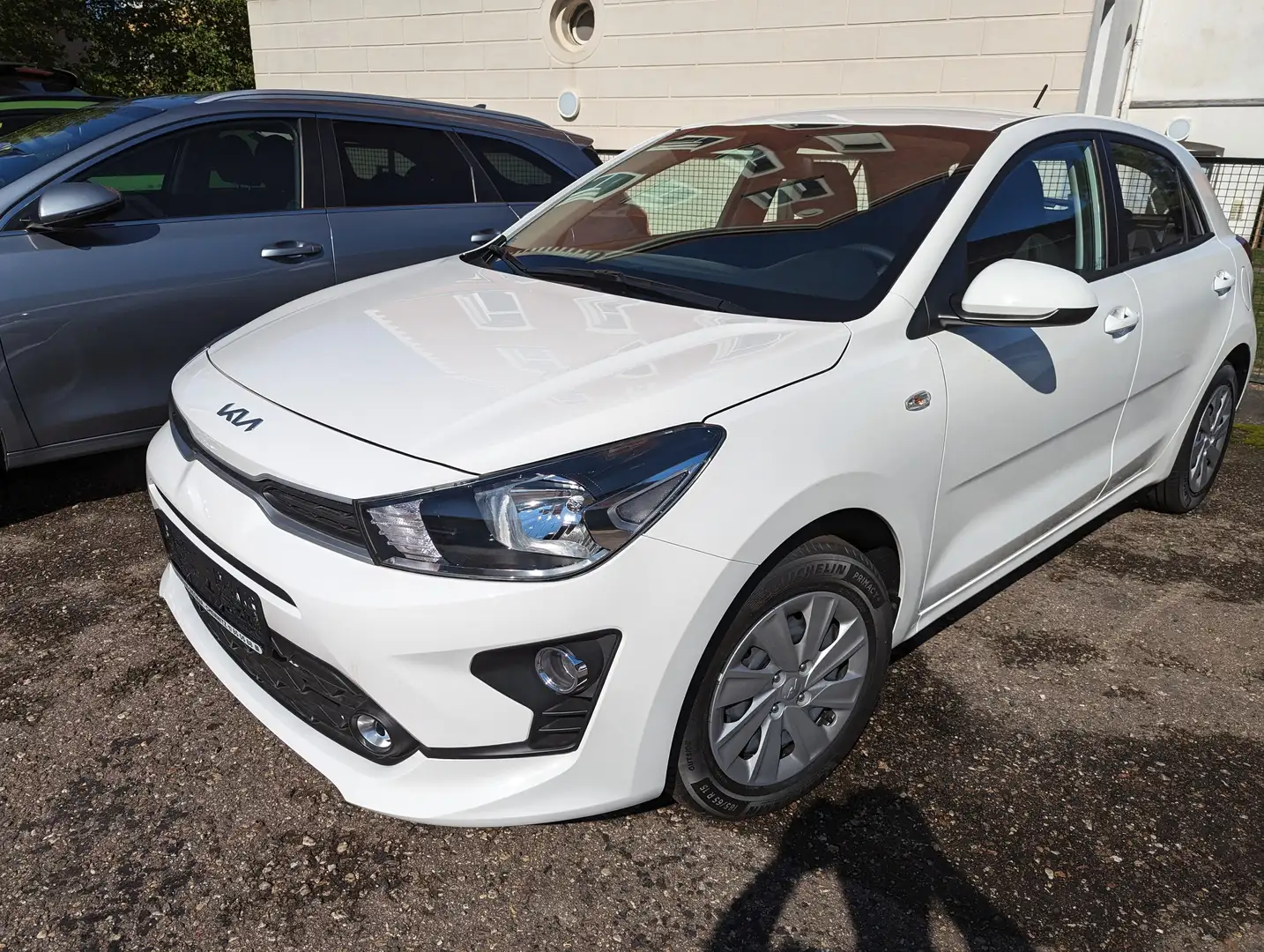 Kia Rio 1.2 Comfort Biały - 1