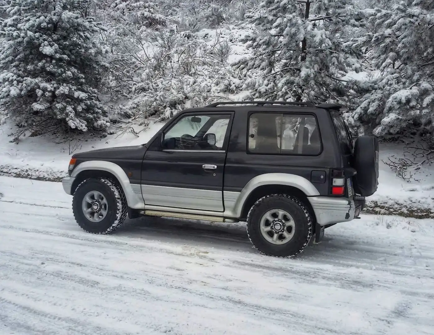 Mitsubishi Pajero Pajero Metal Top 2.5 tdi GLS Plateado - 1