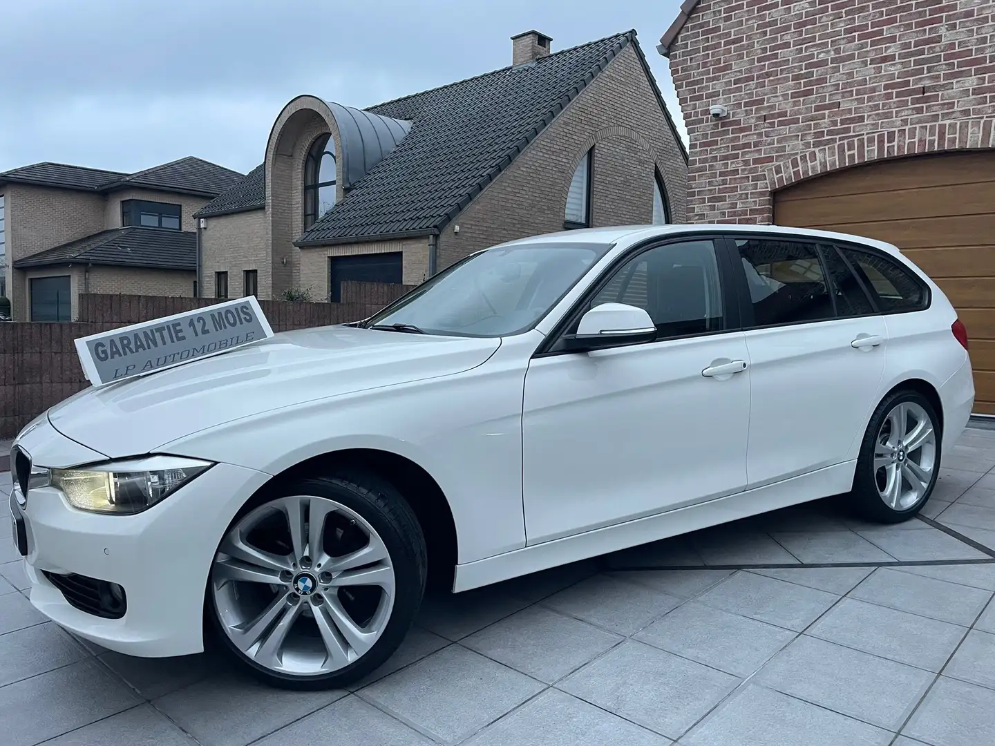 BMW 316 🏴d-TOURING⚠️GARANTIE 12 MOIS⚠️ - 1