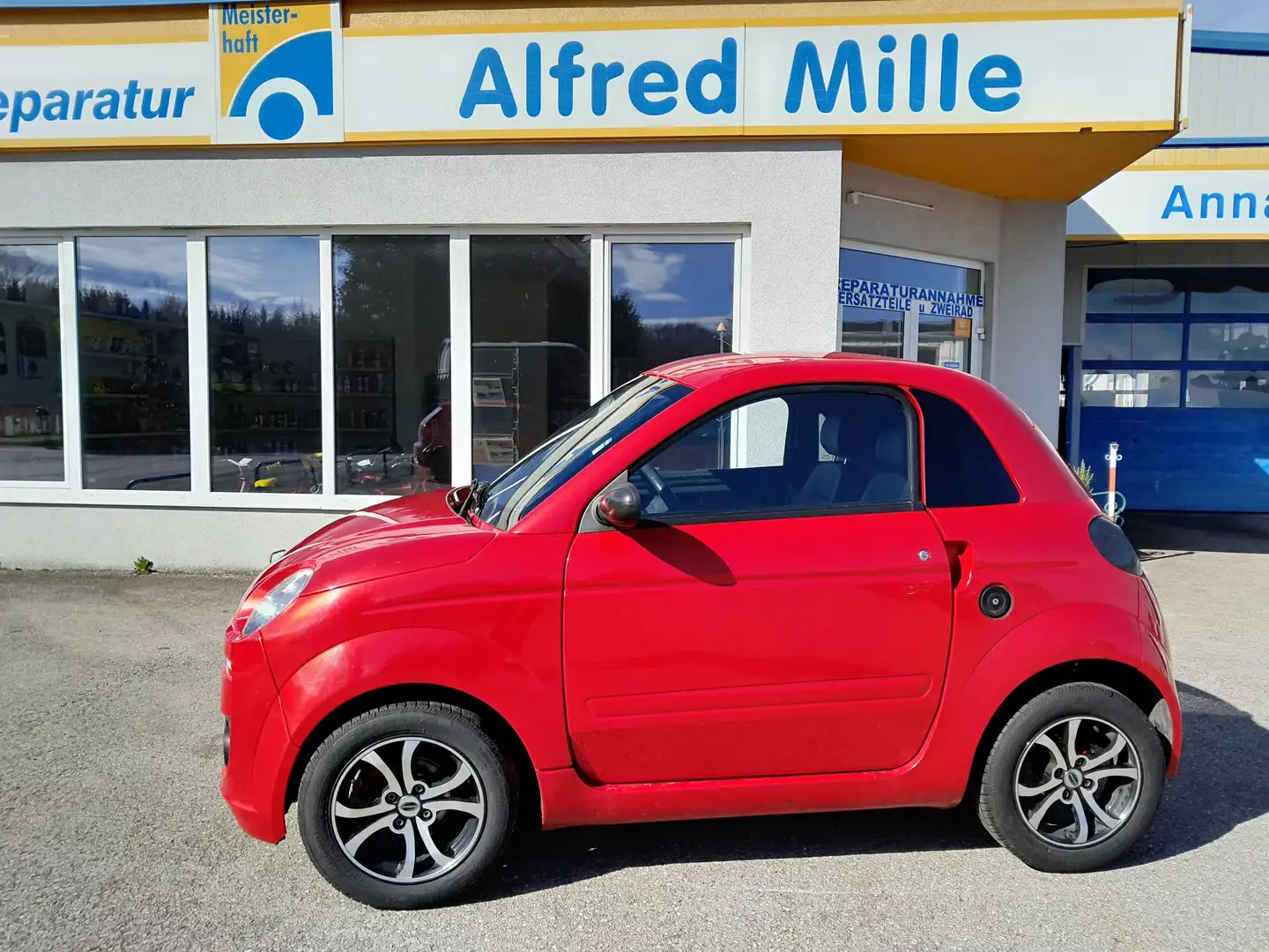 Microcar Due Rosso - 1