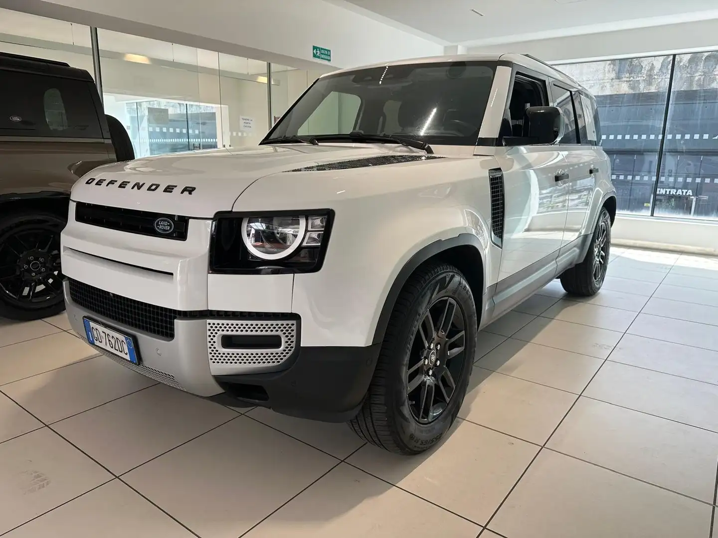 Land Rover Defender Defender 110 2.0d sd4 S awd 240cv auto Wit - 2