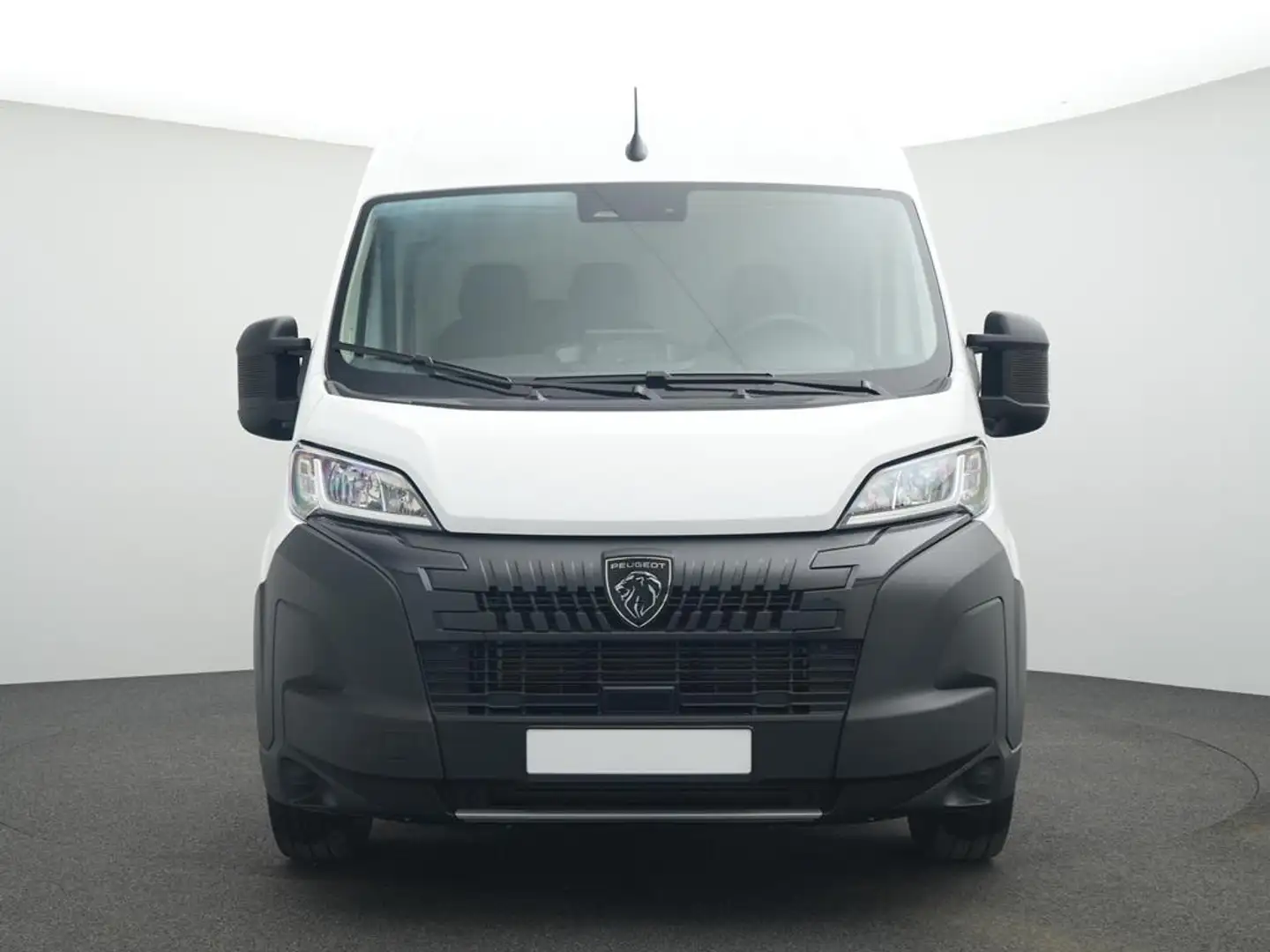 Peugeot Boxer Kastenwagen 335 L2H2 BlueHDi 140 Alb - 2