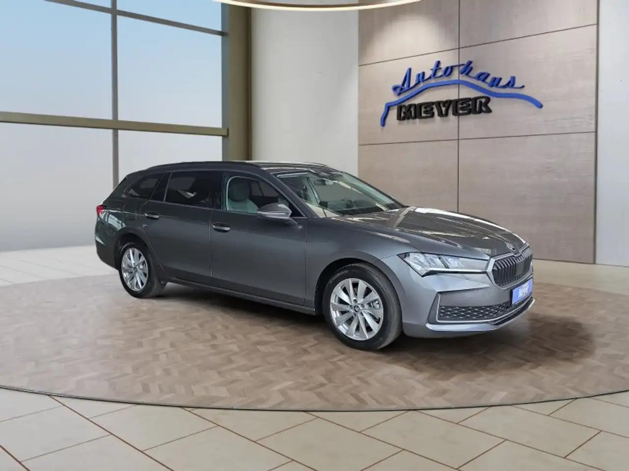Skoda Superb Combi 2,0TDI DSG Navi/DCC/ACC/Kamera/Sitzhz., миниатюра 8