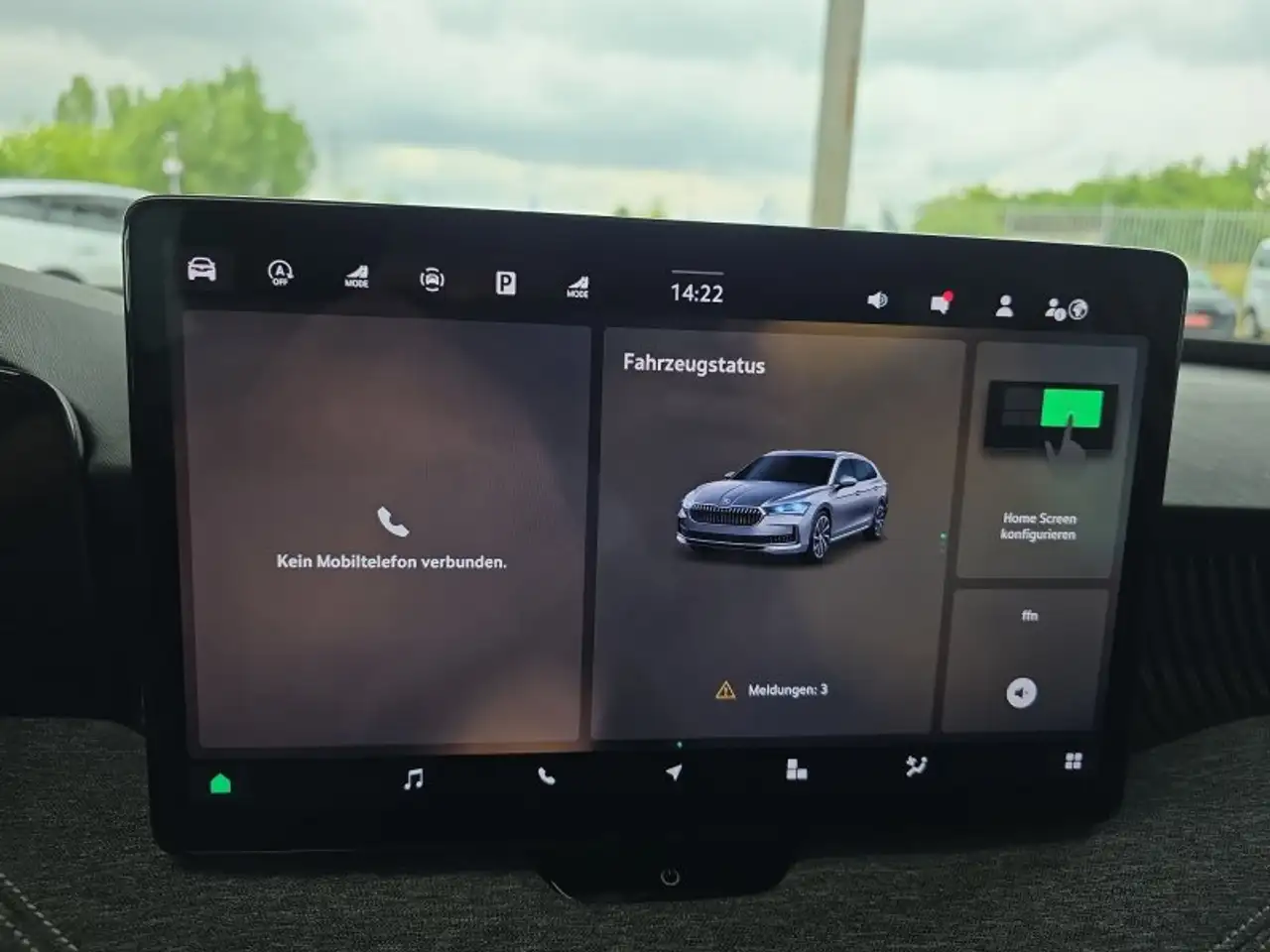 Skoda Superb Combi 2,0TDI DSG Navi/DCC/ACC/Kamera/Sitzhz., миниатюра 25