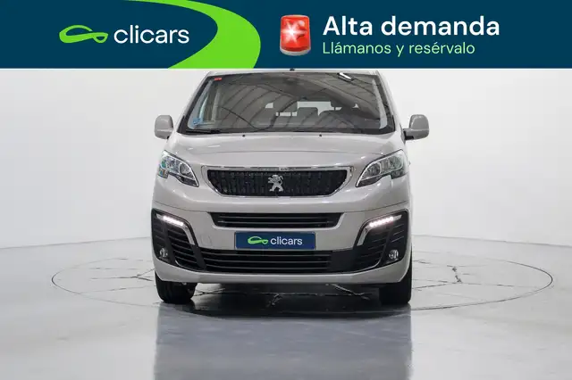 Peugeot Traveller view 2