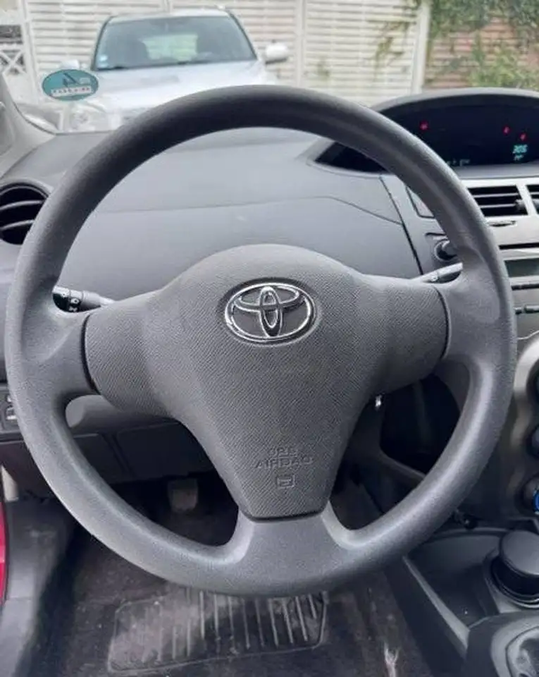 Toyota Yaris Yaris — photo 8