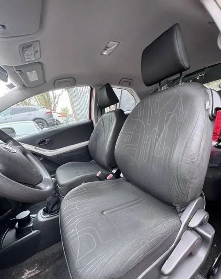 Toyota Yaris Yaris — photo 11