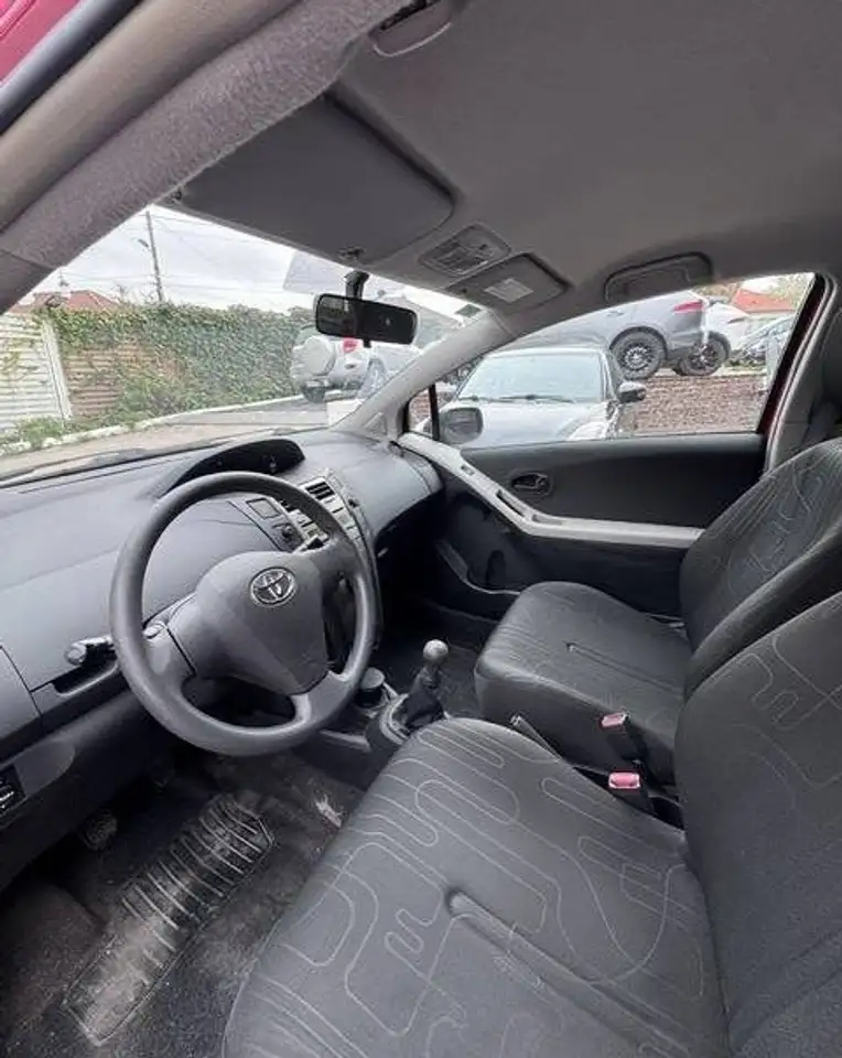 Toyota Yaris Yaris — photo 9