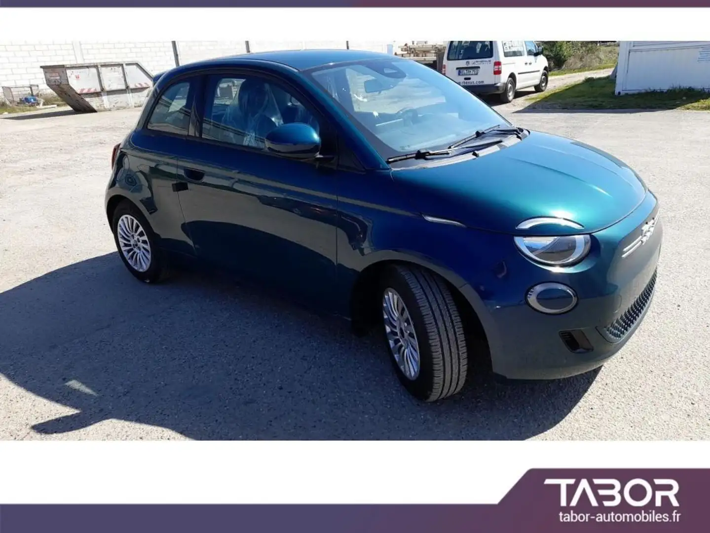 Fiat 500e 42 kWh 118 CarPlay Clim Keyless Reg Zelená - 2