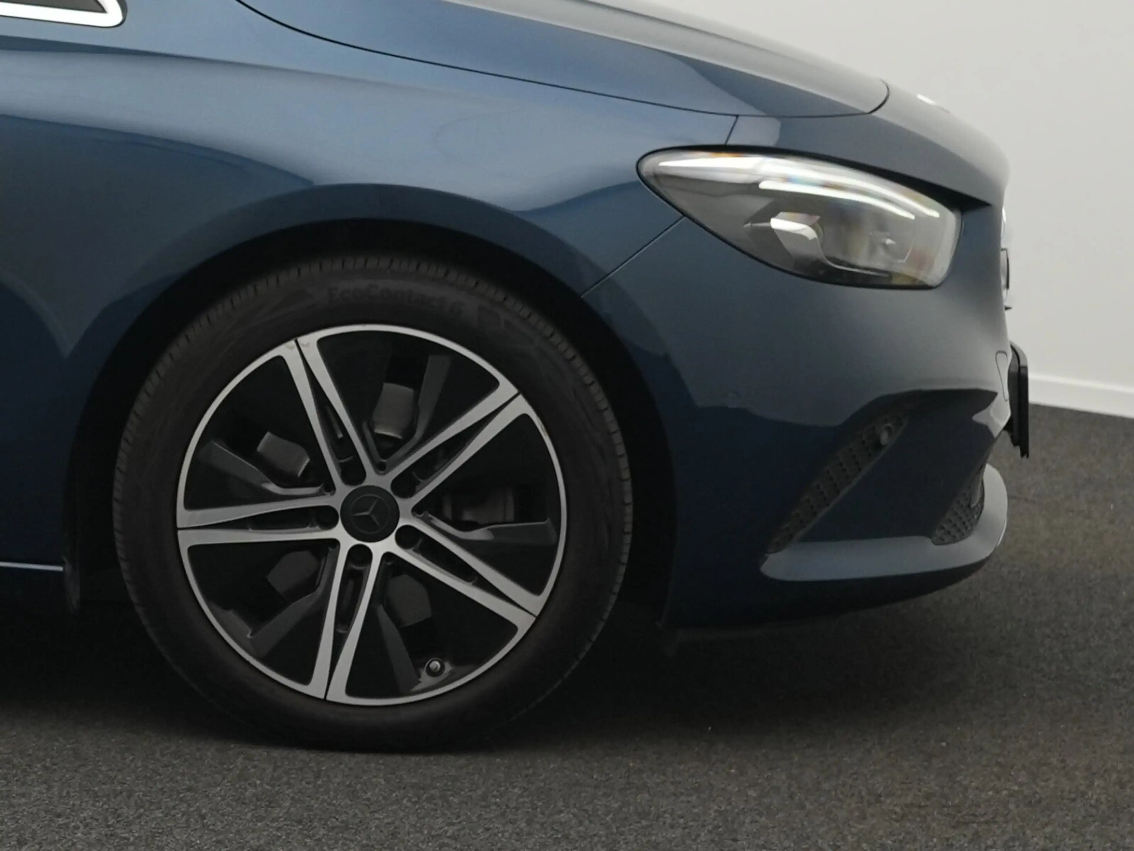 Mercedes-Benz B 250 B 250 4MATIC  Progressive Navi/Pano.-Dach/Autom. — photo 8