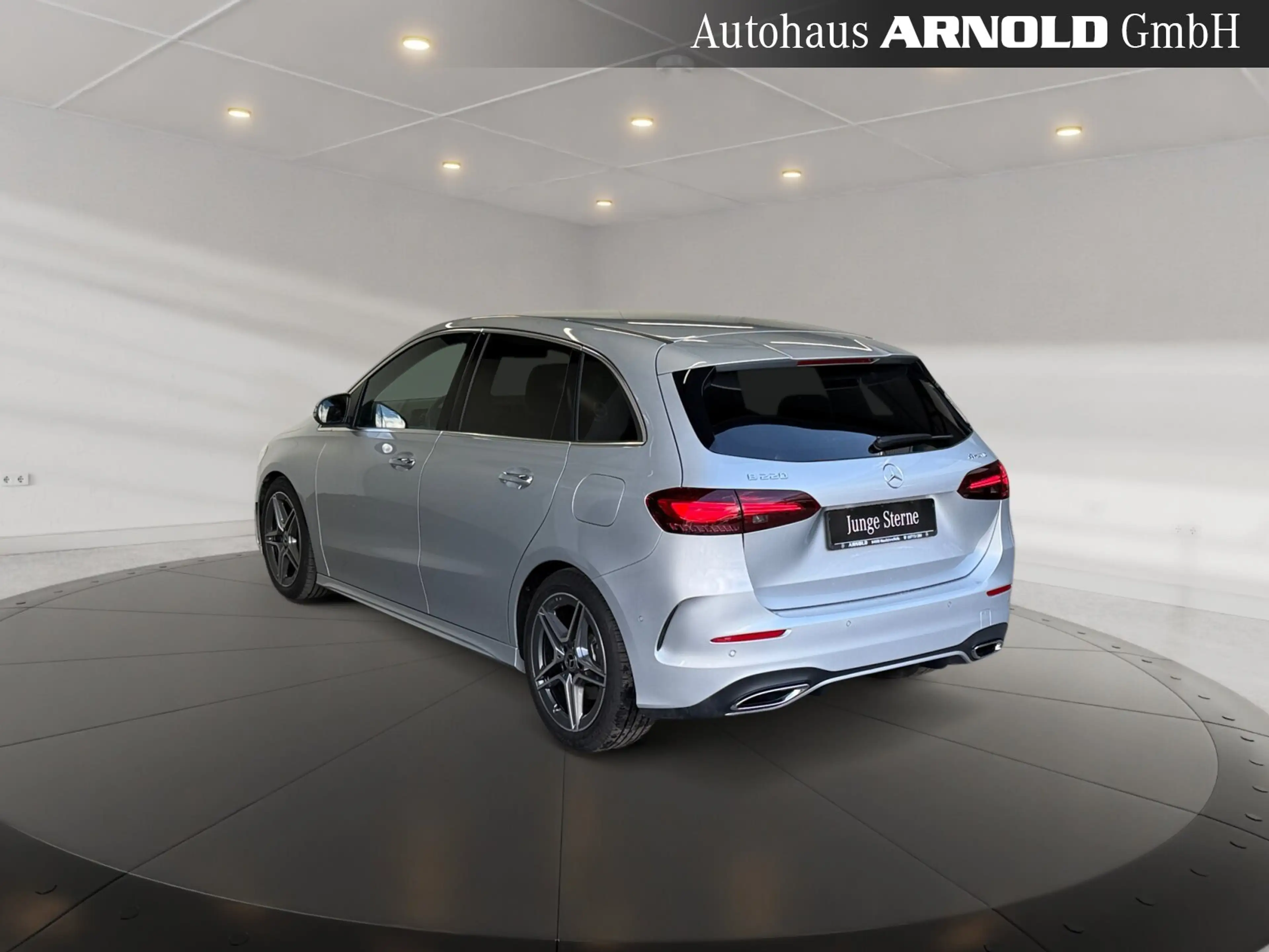 Mercedes-Benz B 220 B 220 4Matic AMG-Line AHK el-Klappe Kamera LED ! — photo 3