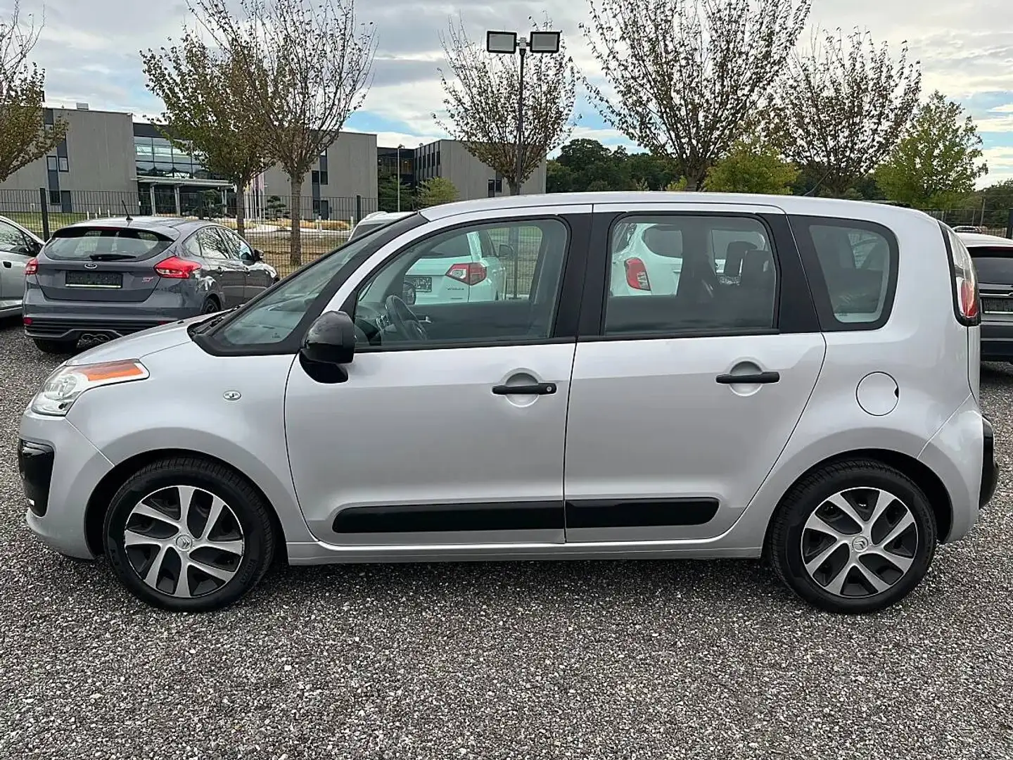 Citroen C3 Picasso C3 Picasso VTi 95 Seduction Seduction Silber - 2