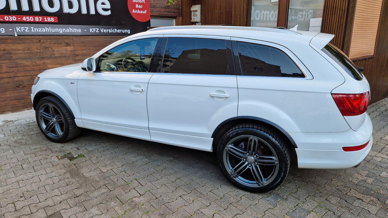 Audi Q7 3.0 TDI quattro, Panorama-Schiebedach, S-Line — photo 5